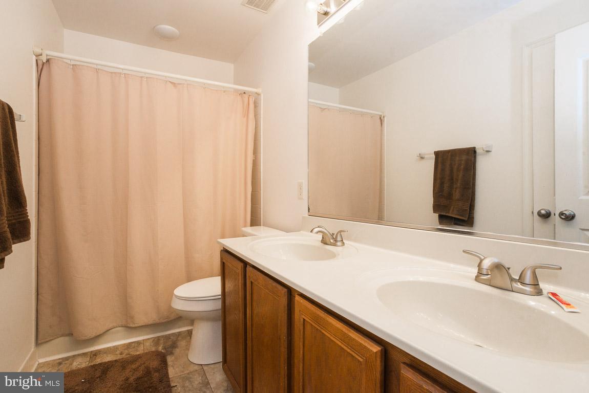 CHARLES CROSSING - Residential