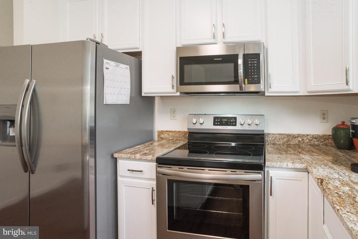 CHARLES CROSSING - Residential