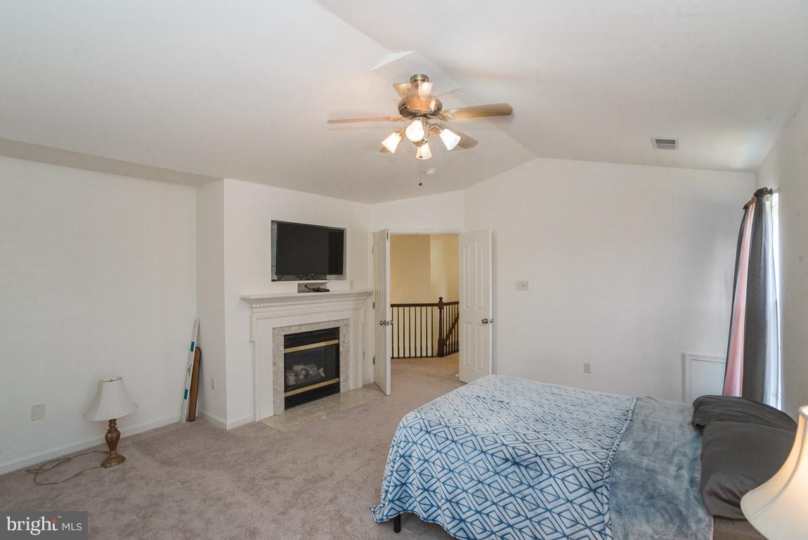 CHARLES CROSSING - Residential