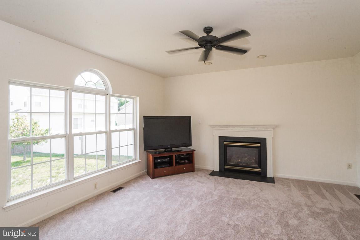 CHARLES CROSSING - Residential