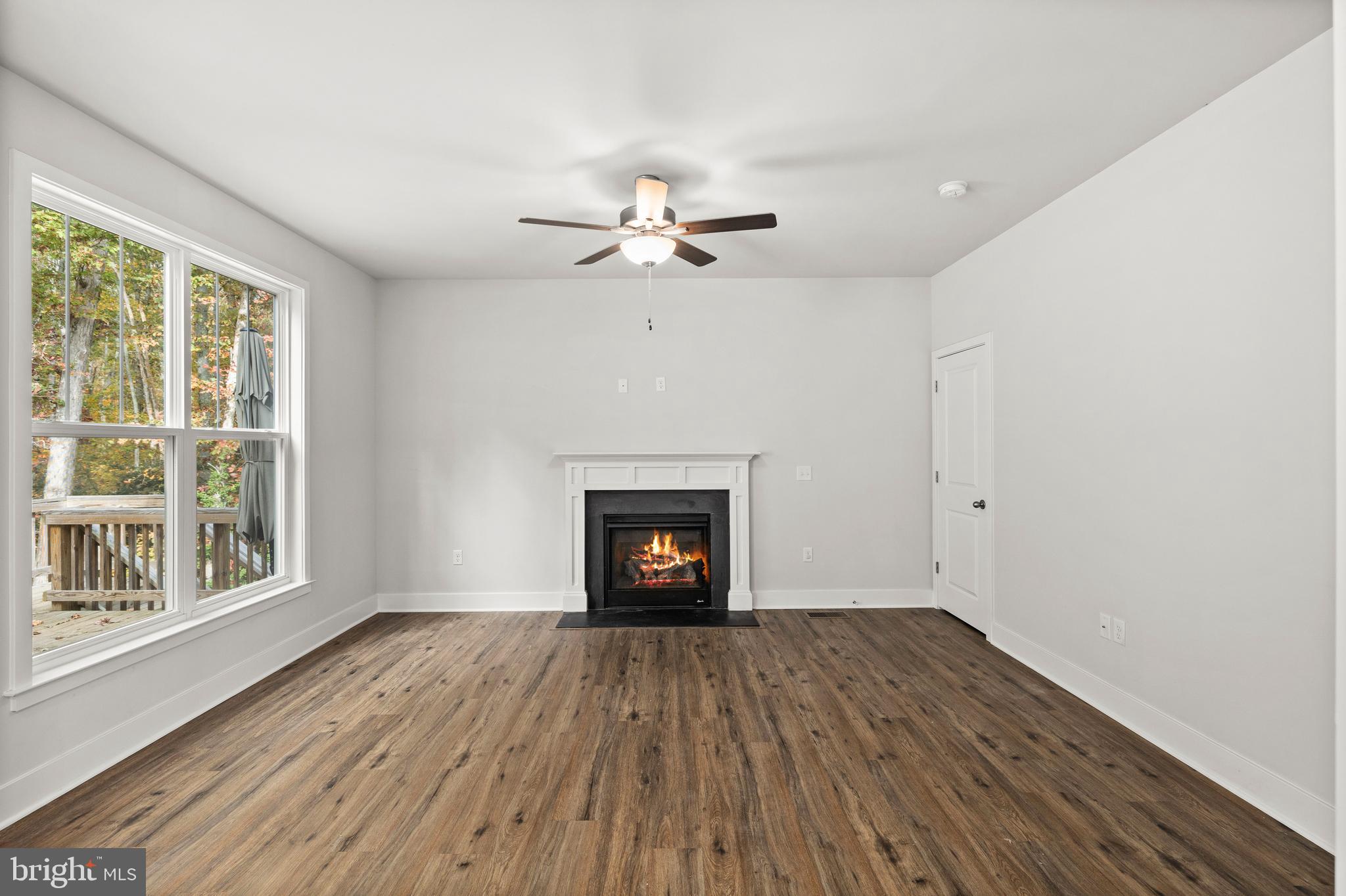 ESTATES OF BUCKINGHAM - Residential