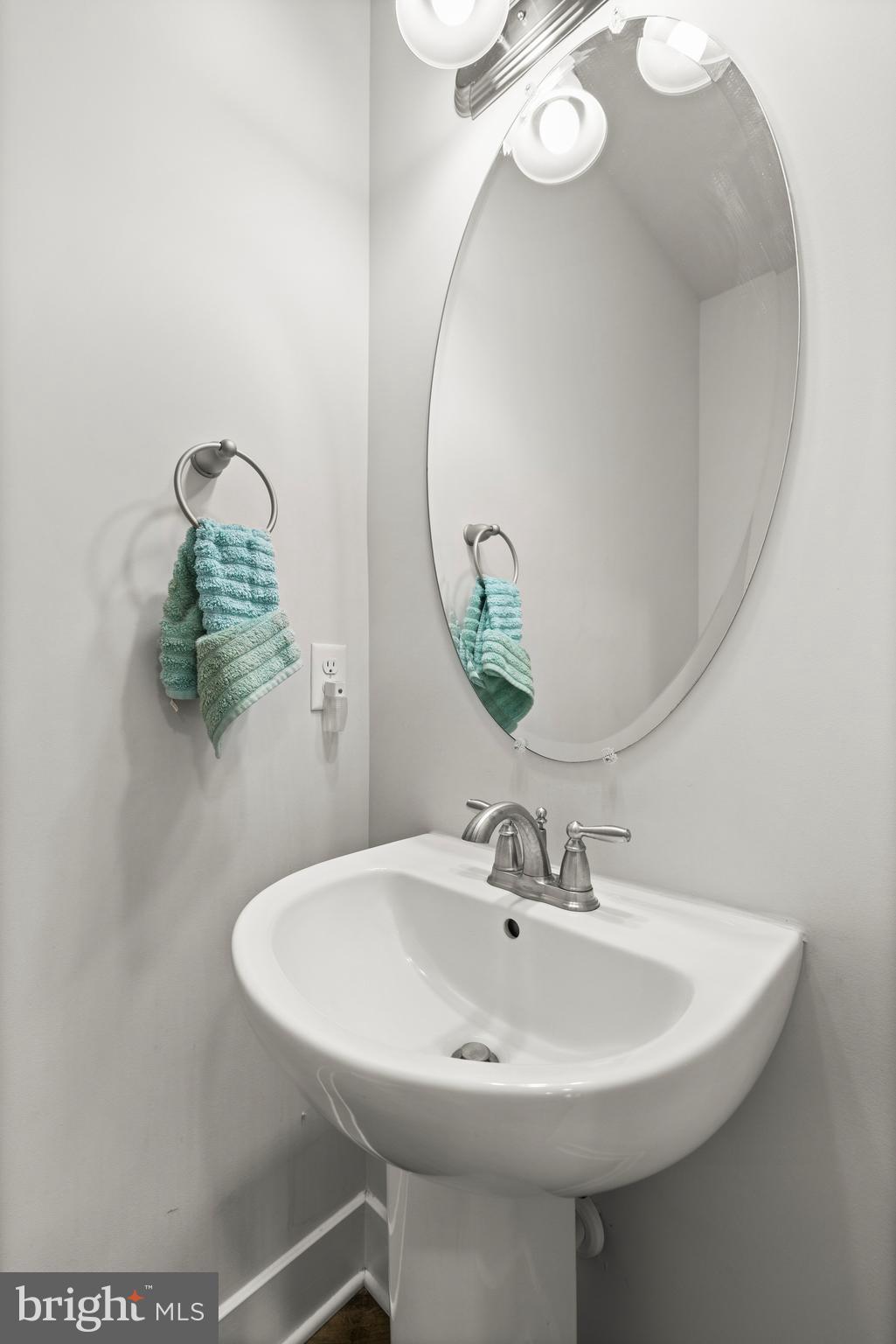 ESTATES OF BUCKINGHAM - Residential