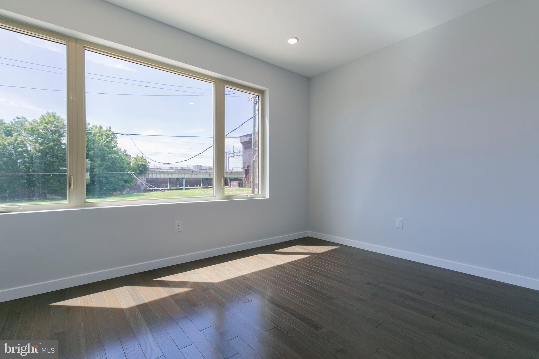 LUDLOW - Residential Lease