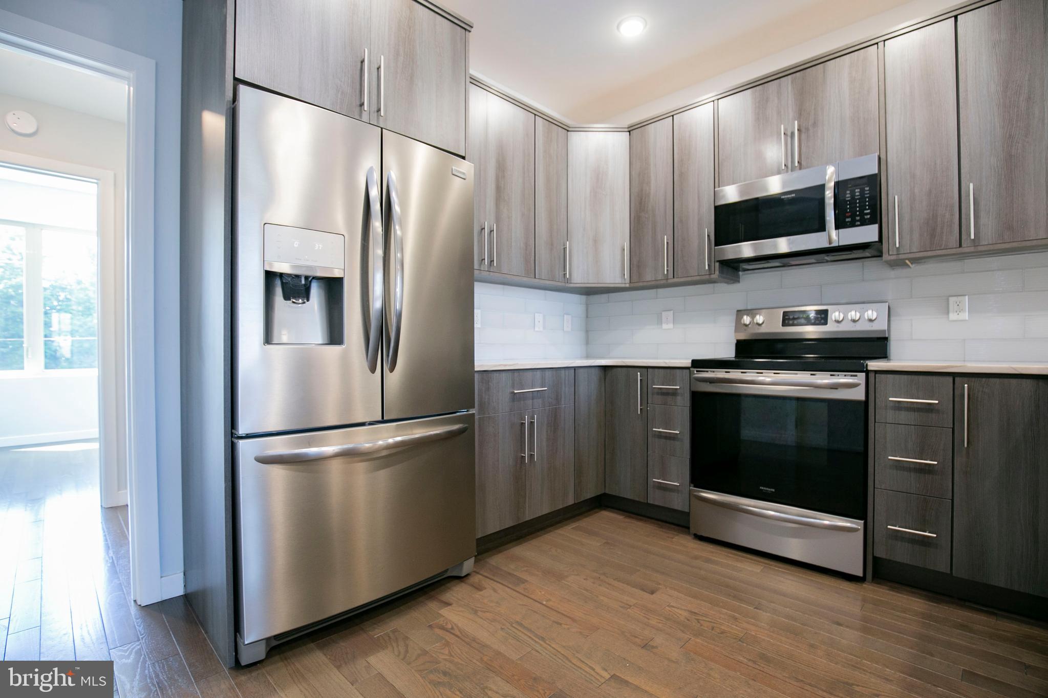 LUDLOW - Residential Lease