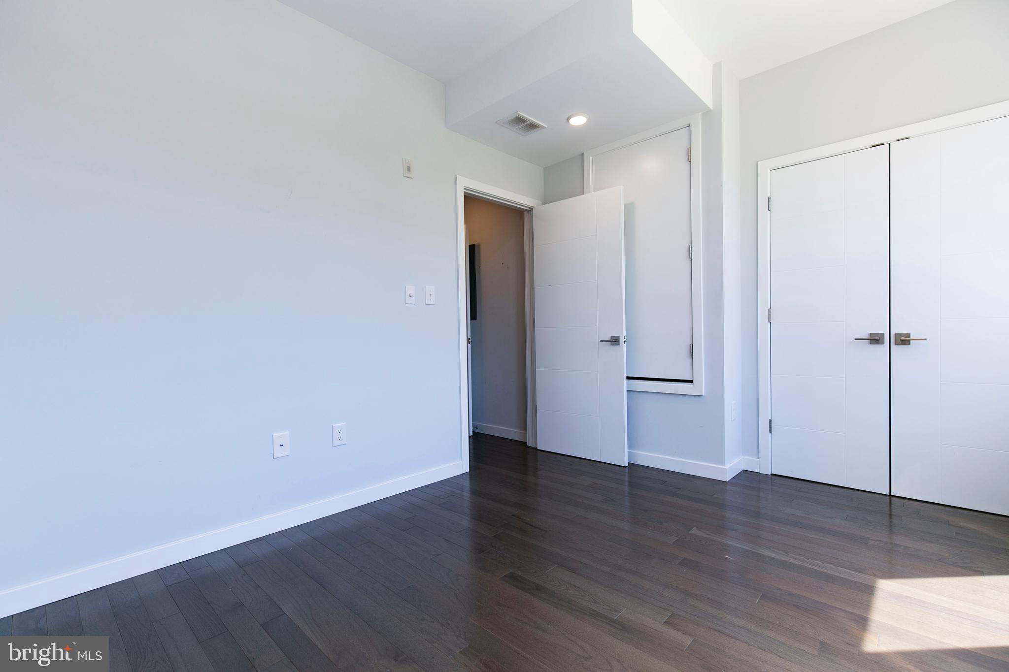 LUDLOW - Residential Lease