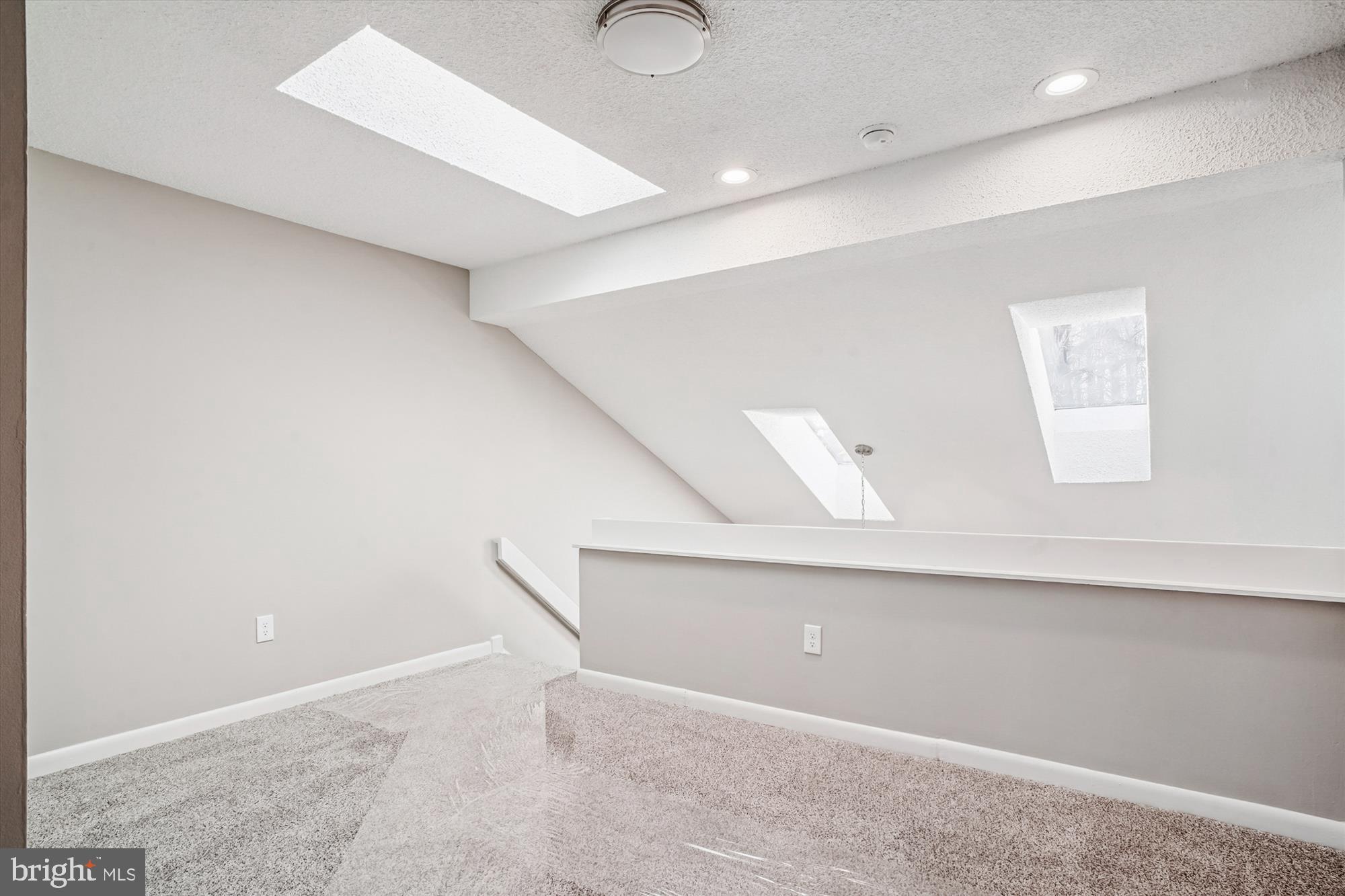 WOODS LANDING - Residential