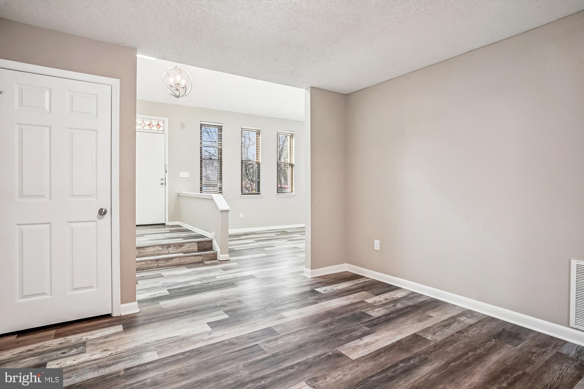 WOODS LANDING - Residential