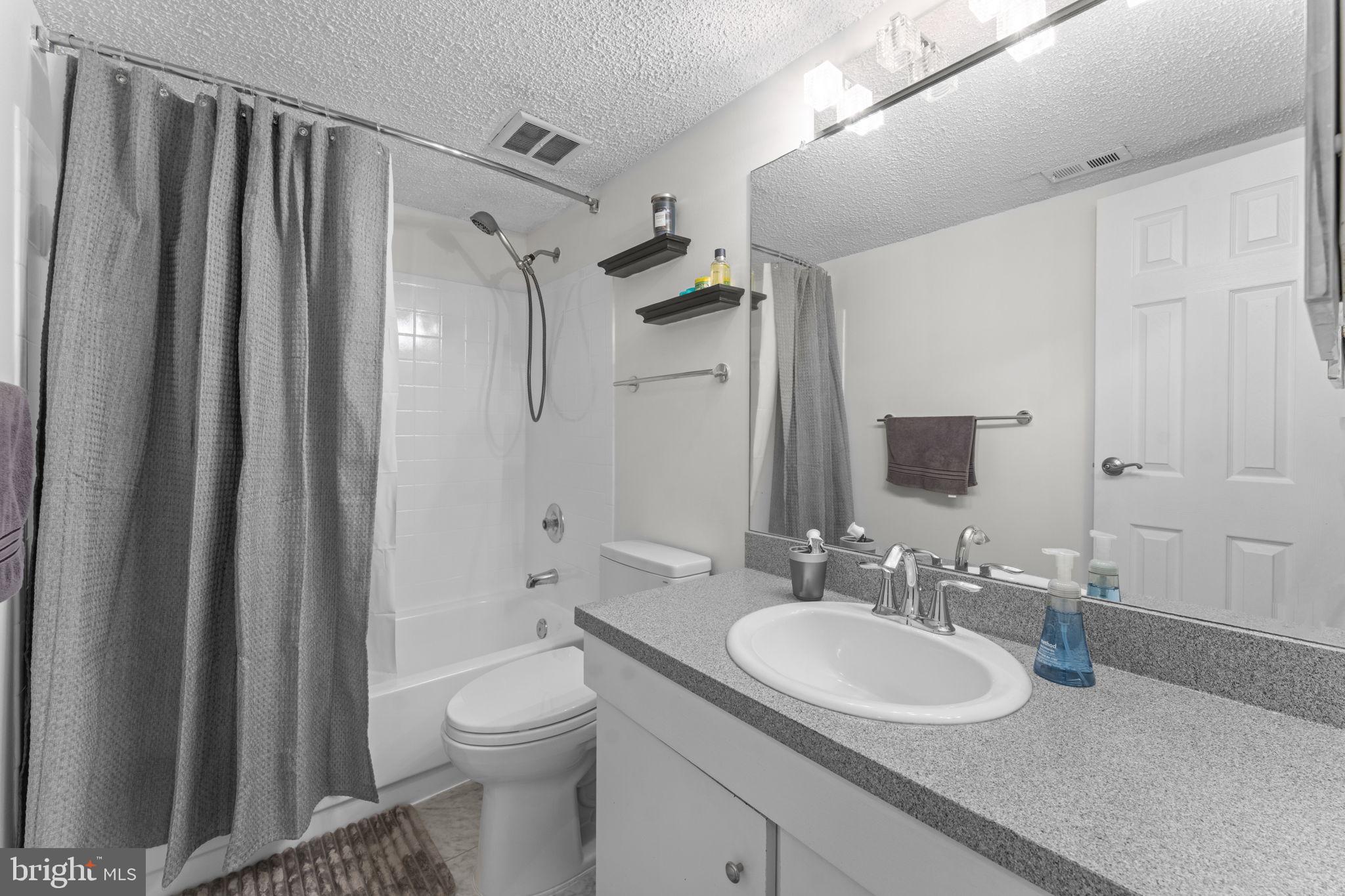 HUNTERS WOODS VILLAGE - Residential