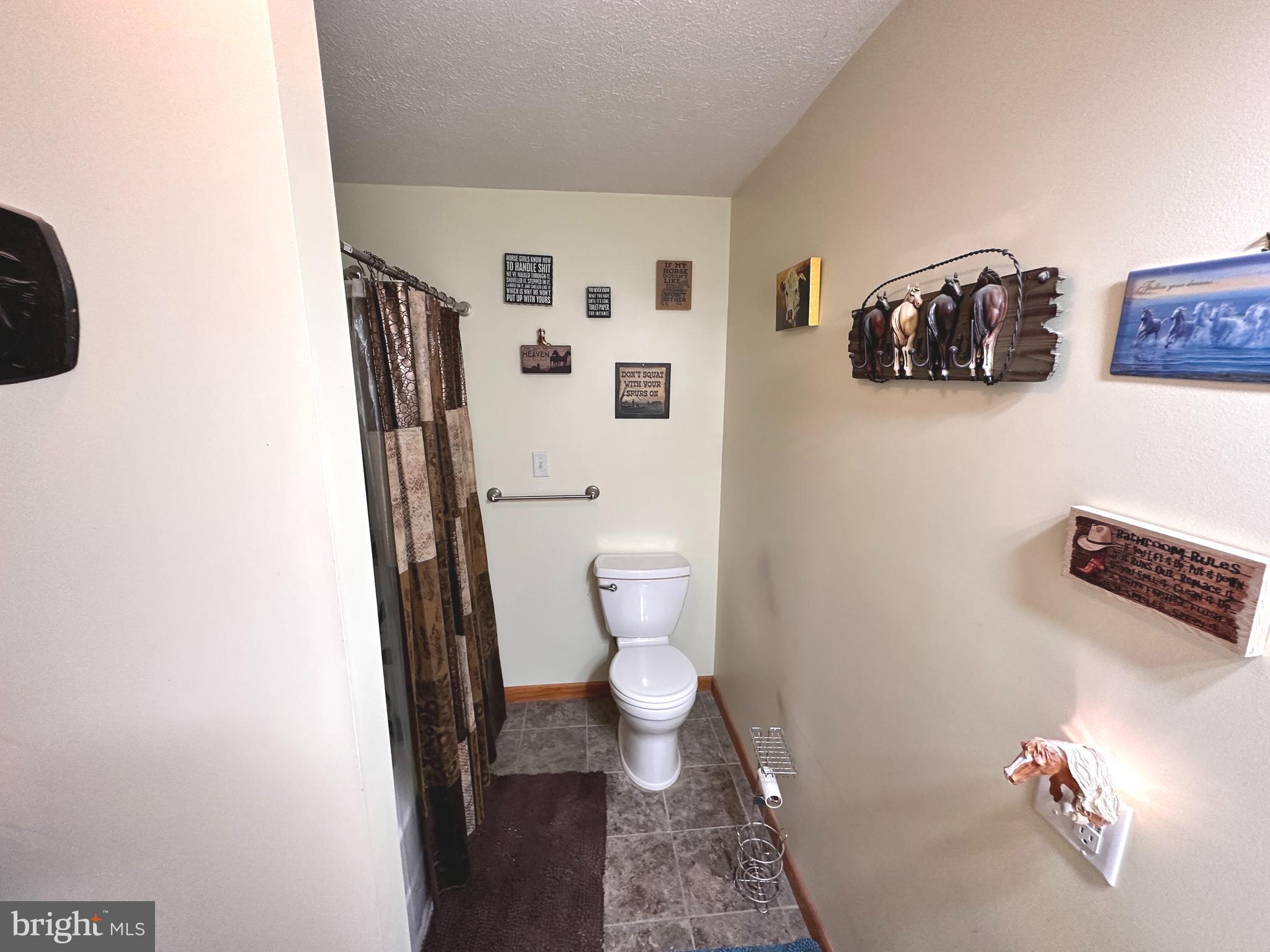 BLUFFS ON THE POTOMAC - Residential