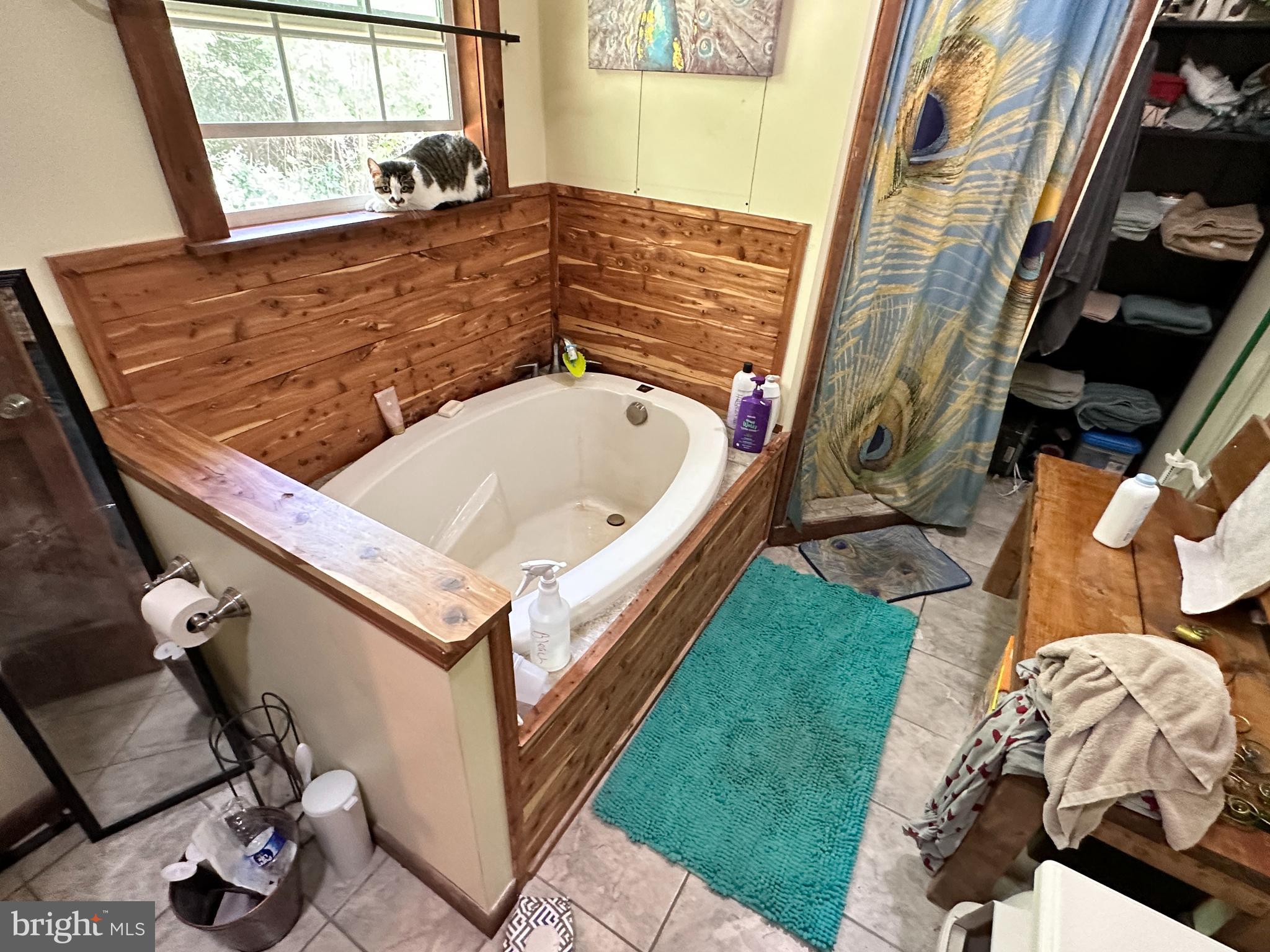 BLUFFS ON THE POTOMAC - Residential