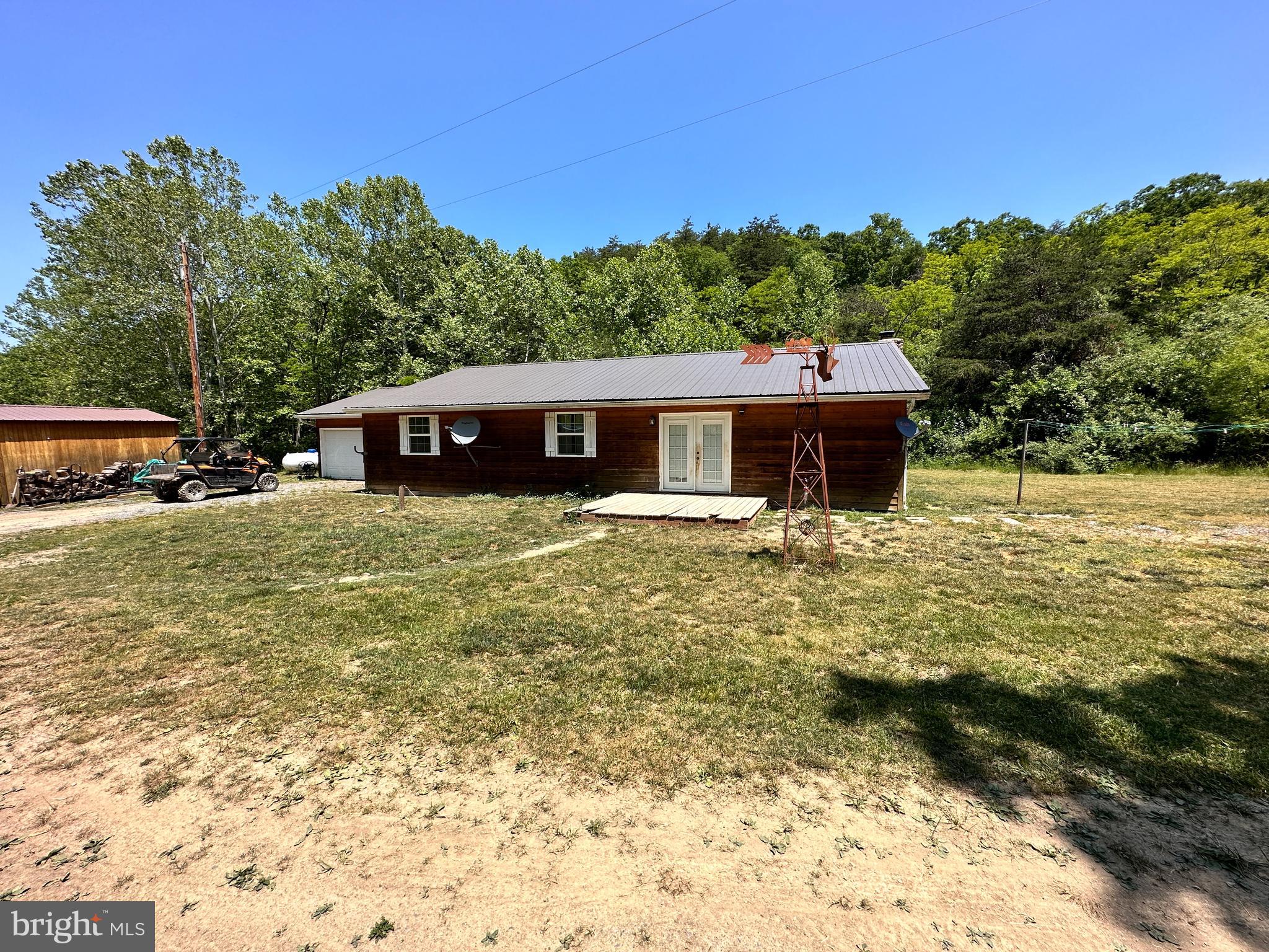 BLUFFS ON THE POTOMAC - Residential