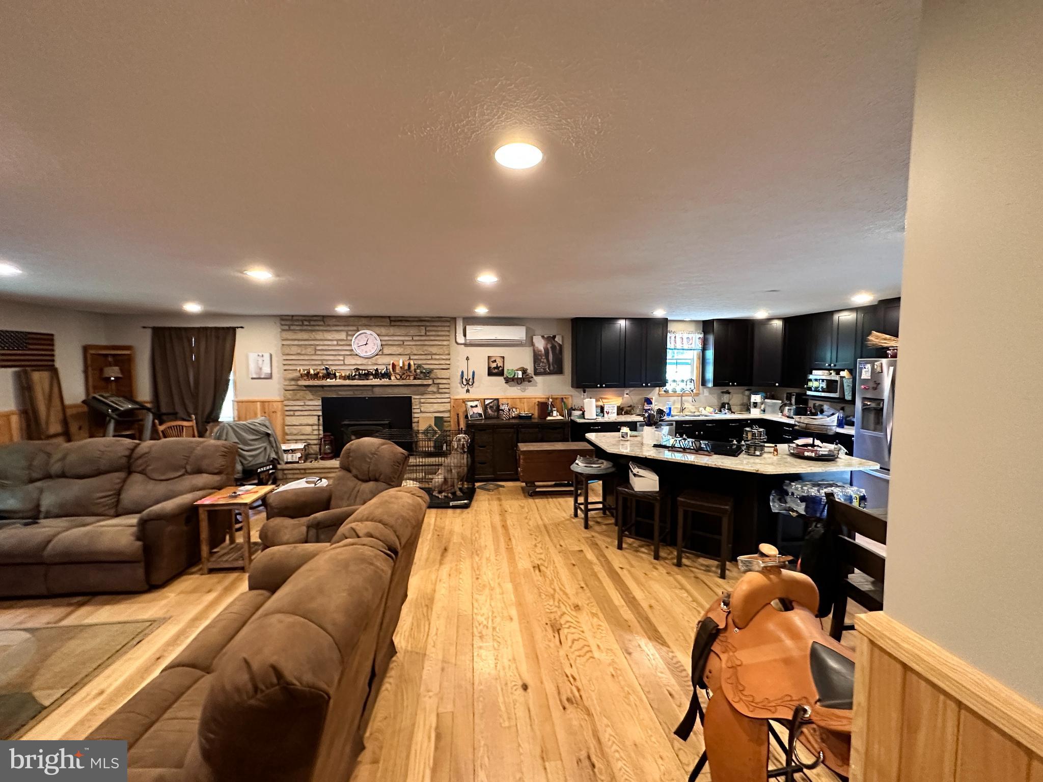 BLUFFS ON THE POTOMAC - Residential