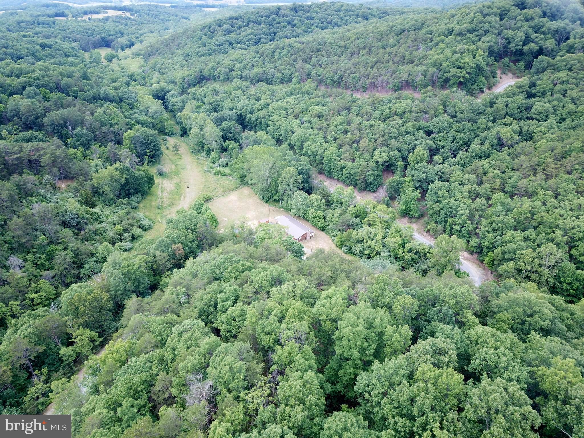 BLUFFS ON THE POTOMAC - Residential