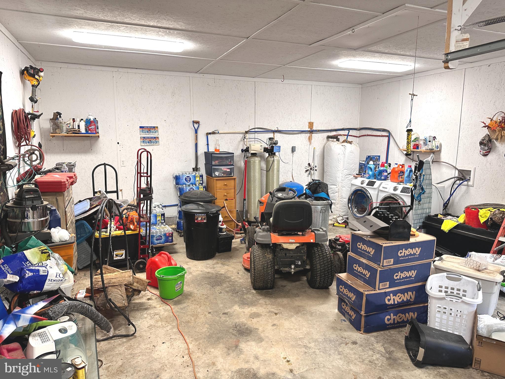 BLUFFS ON THE POTOMAC - Residential