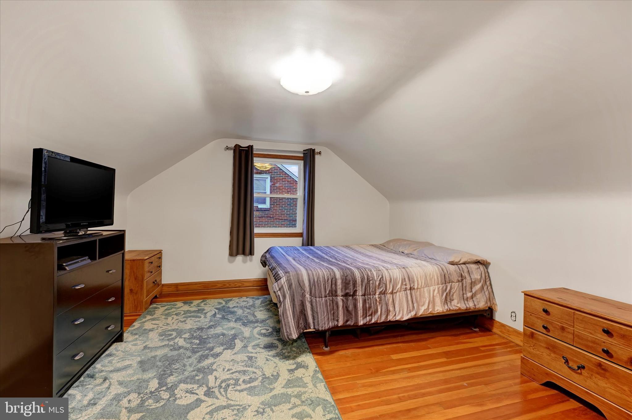 KENWOOD - Residential