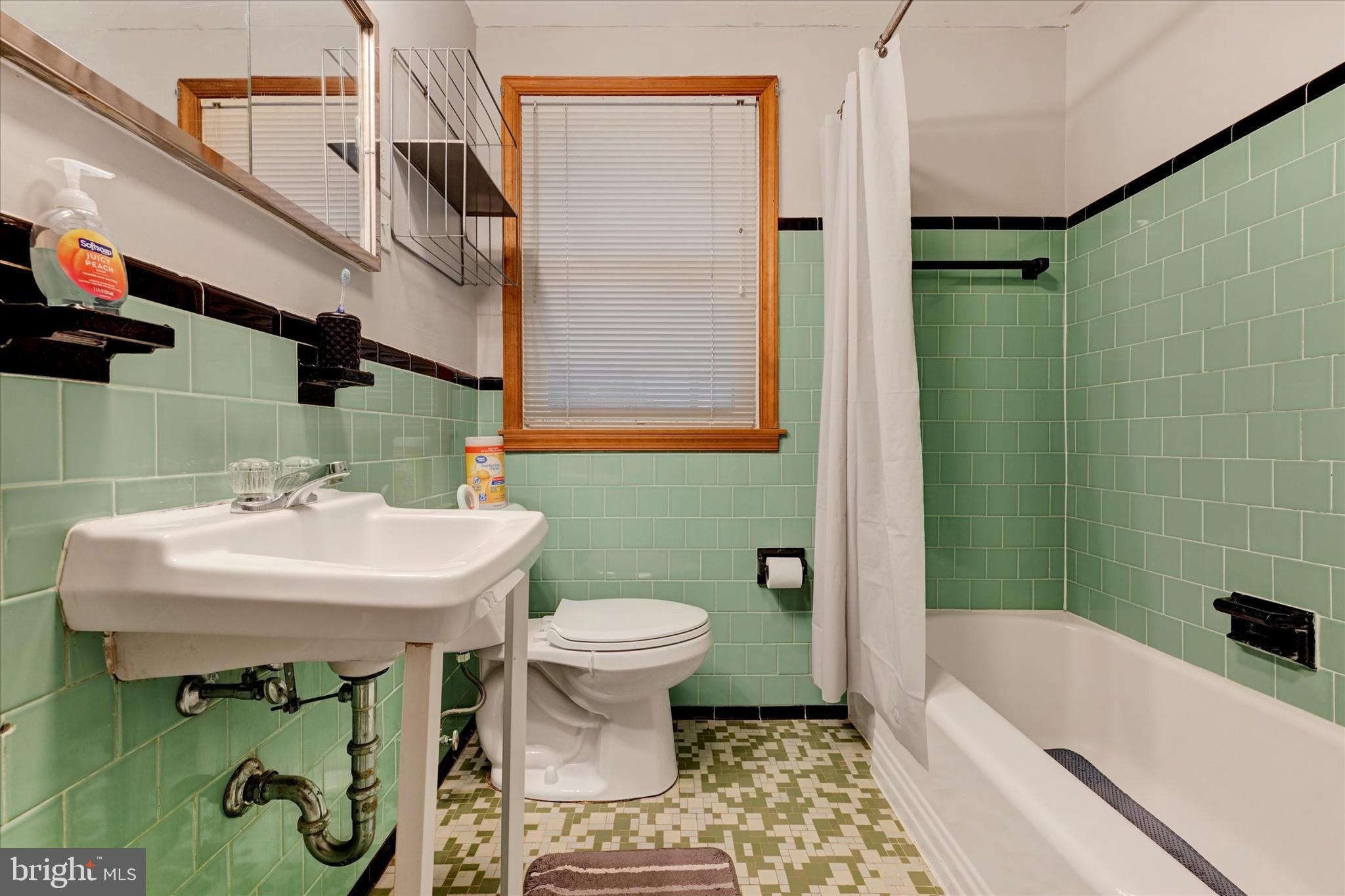 KENWOOD - Residential