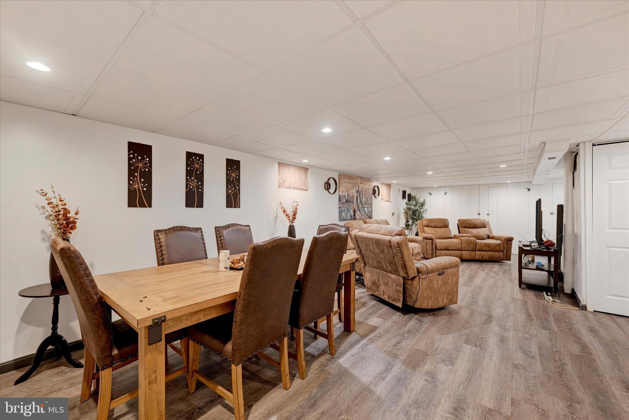 KENWOOD - Residential