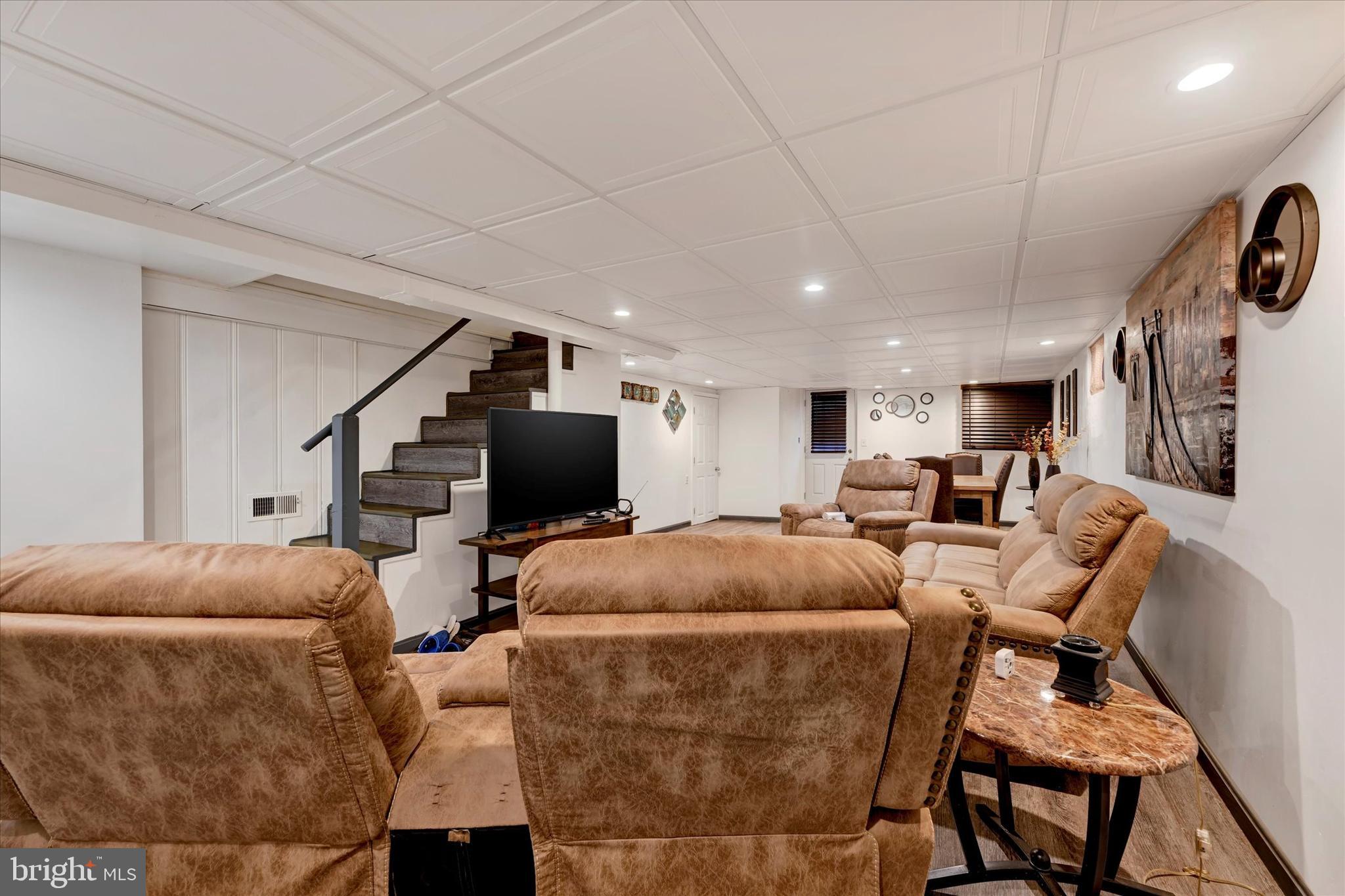 KENWOOD - Residential