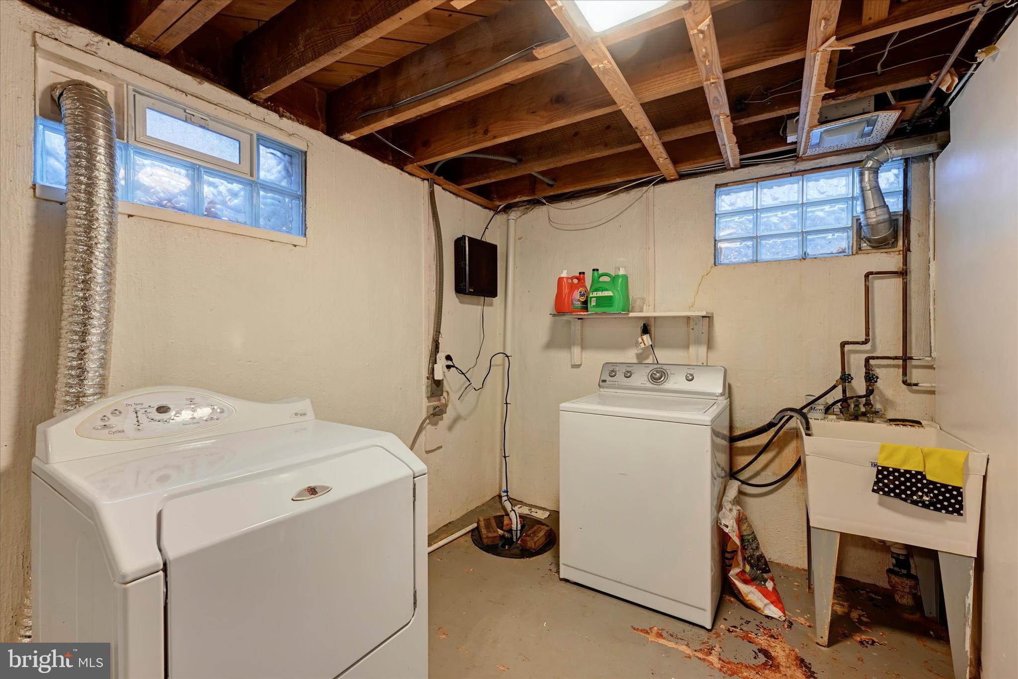 KENWOOD - Residential