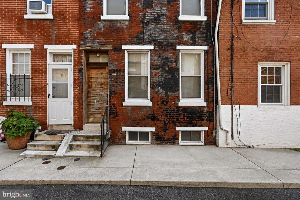Photo of 819 S Percy Street, PHILADELPHIA, PA 19147 (MLS # PAPH2656444)