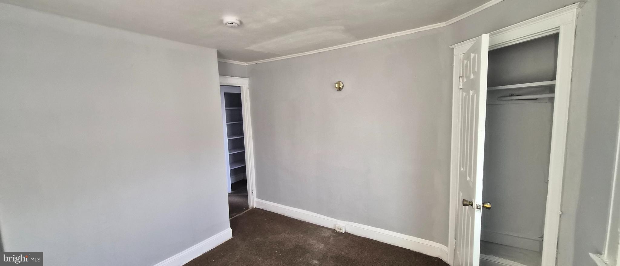 FOUR BY FOUR - Residential