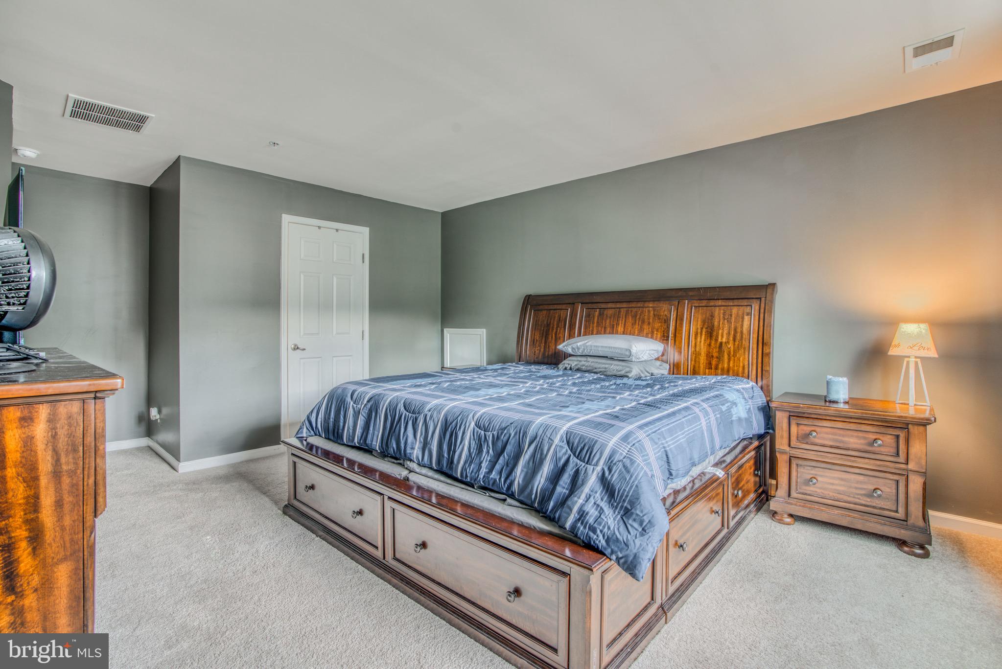 SHERMAN - Residential