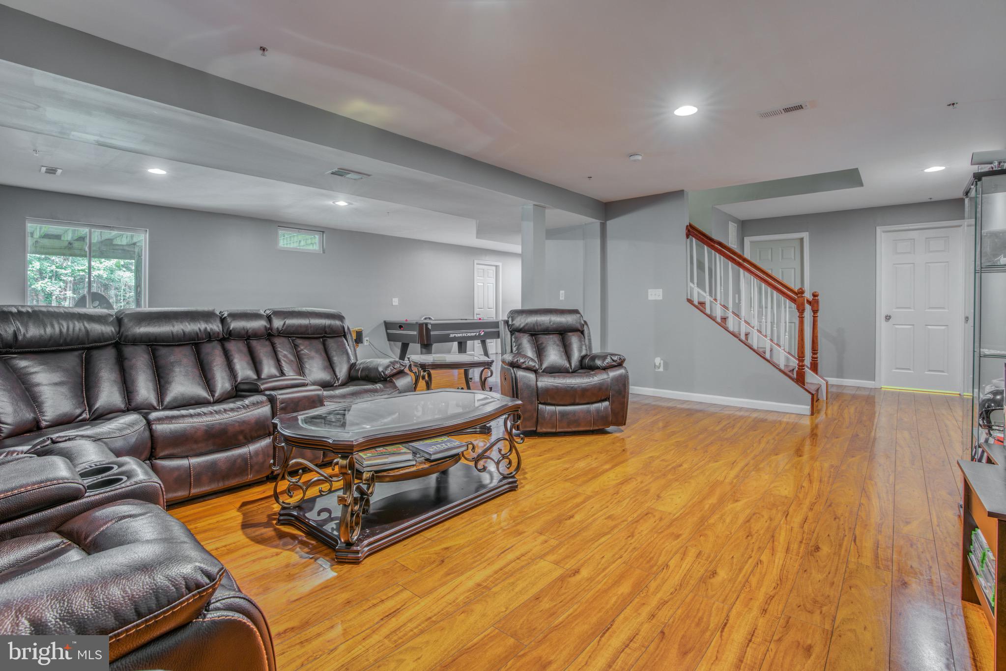 SHERMAN - Residential