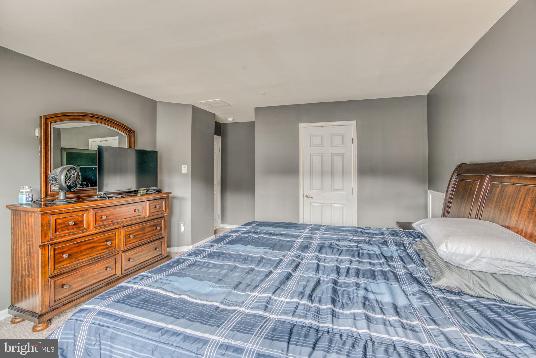 SHERMAN - Residential