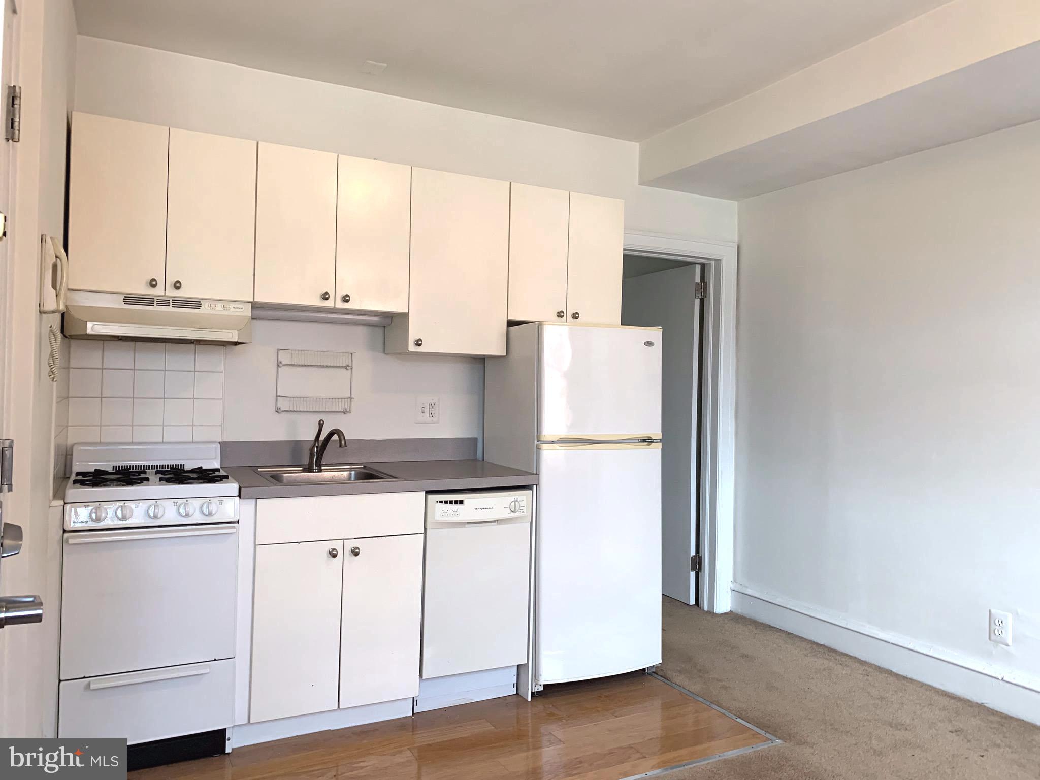 RITTENHOUSE SQUARE - Residential Lease