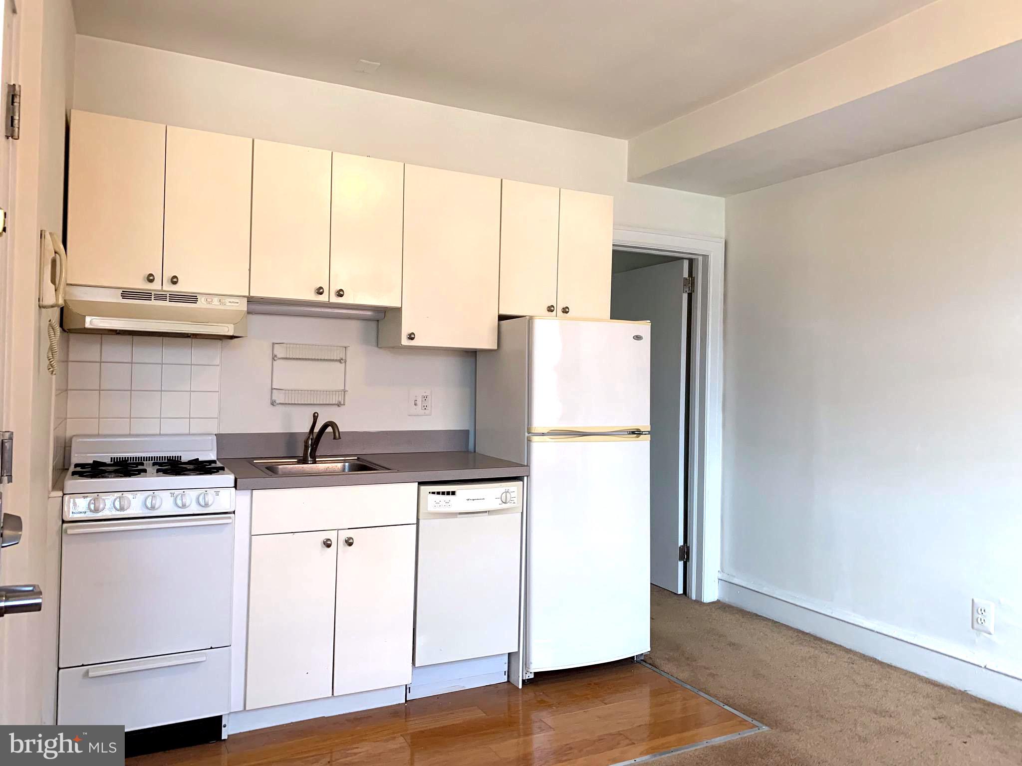 RITTENHOUSE SQUARE - Residential Lease