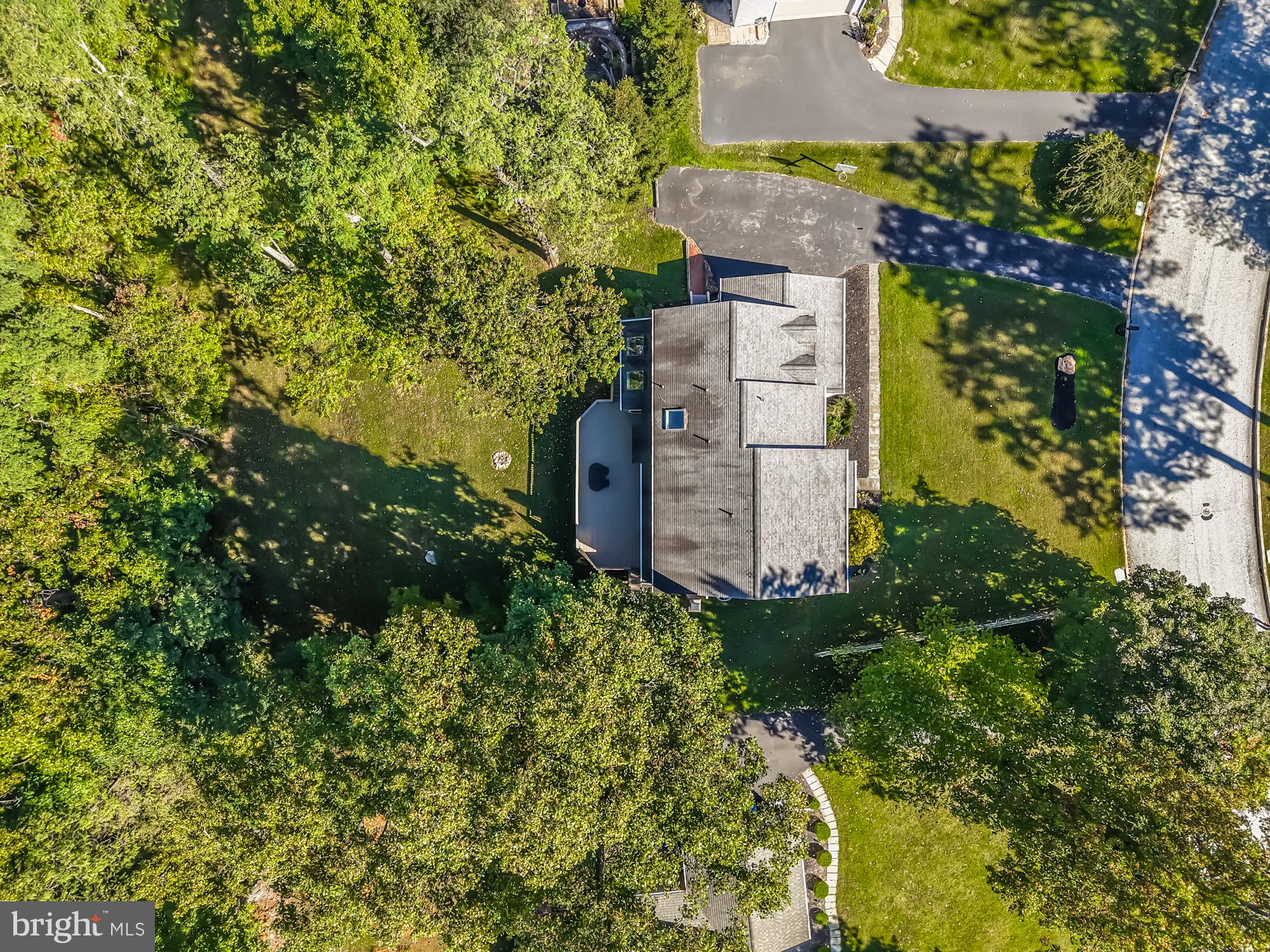 102 HONEY TREE COURT