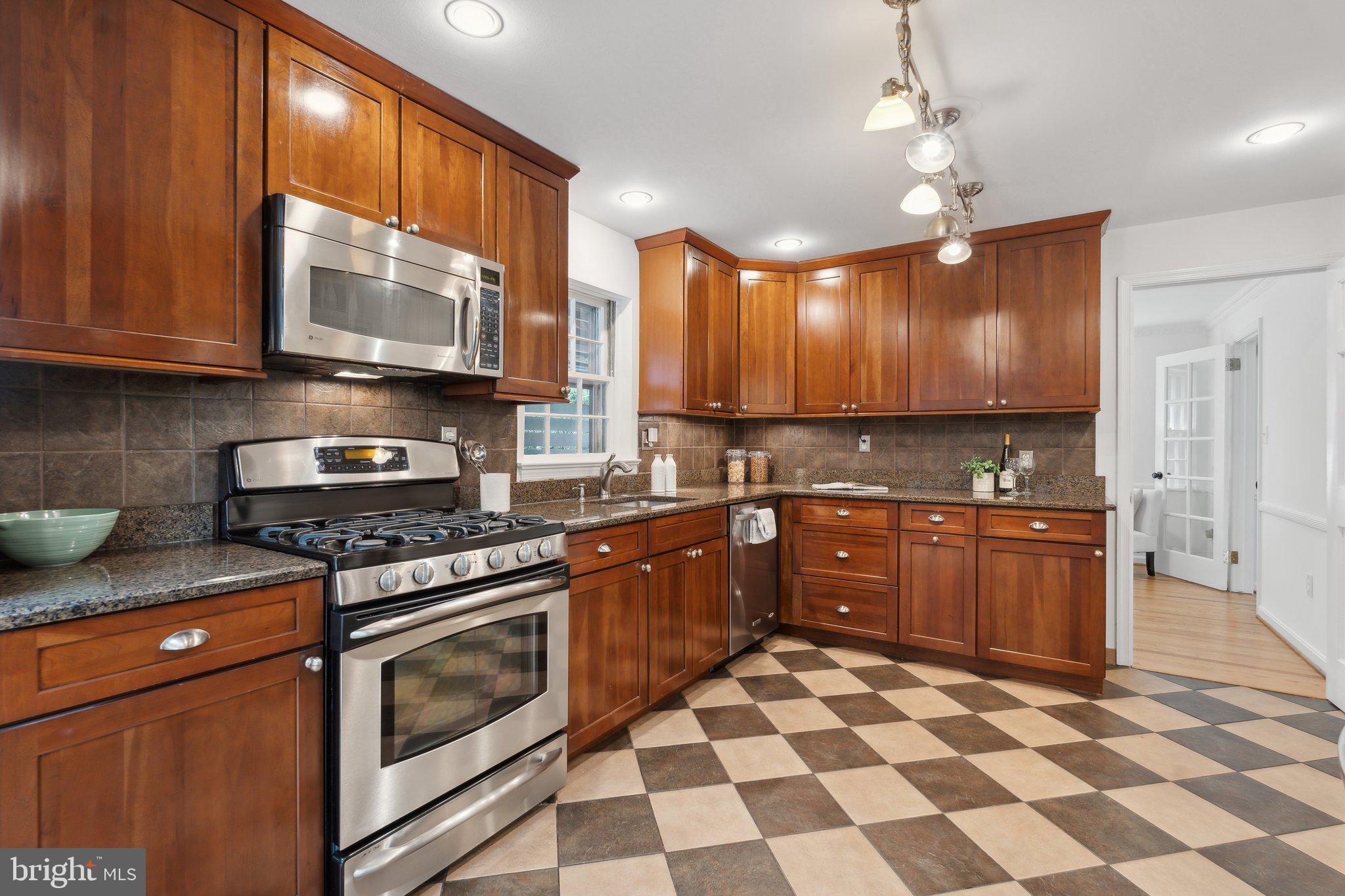 WEST BETHESDA PARK - Residential