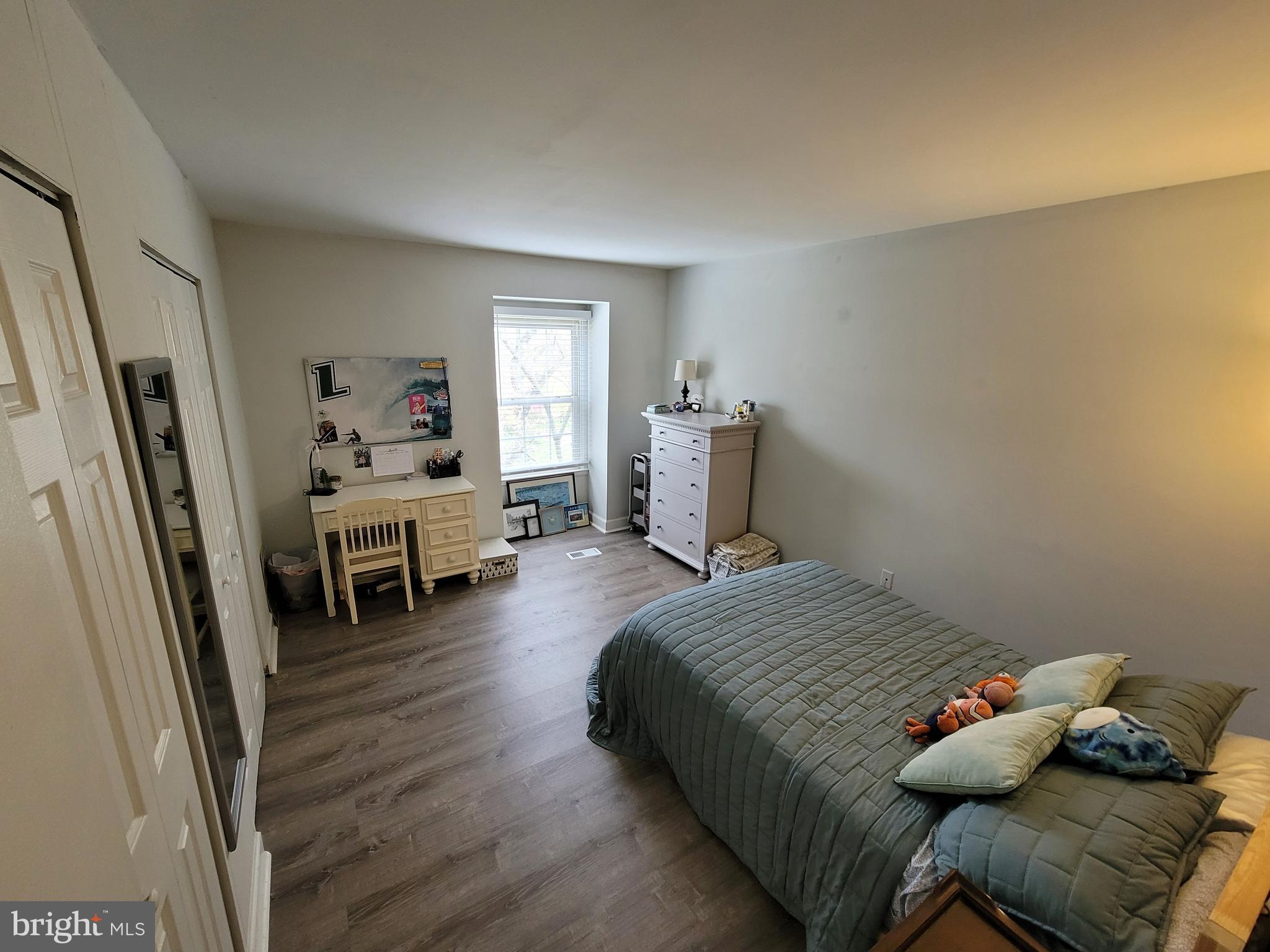 VILLAGES AT HOMELAND - Residential