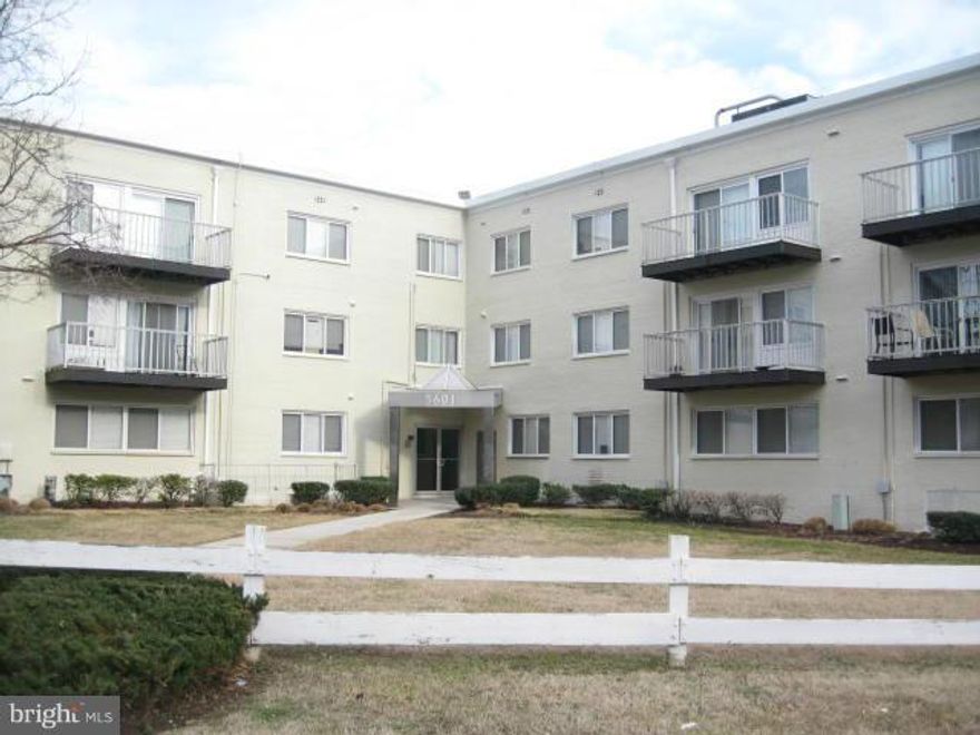 Large two bedroom condo! Open floor plan! Upgraded kitchen and appliances!  Beautiful hardwood flooring in living room and dining room! Bedrooms carpeted!  Two walk-in closets! Washer/Dryer combo in unit! Picture windows! Balcony! Water paid by landlord! Great location! Safe community! See Virtual tour and photos!