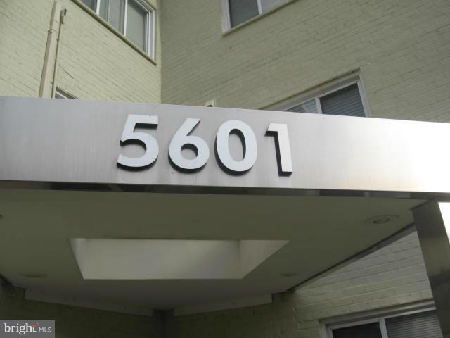 THE FAIRMONT 5601 CONDO - Residential Lease