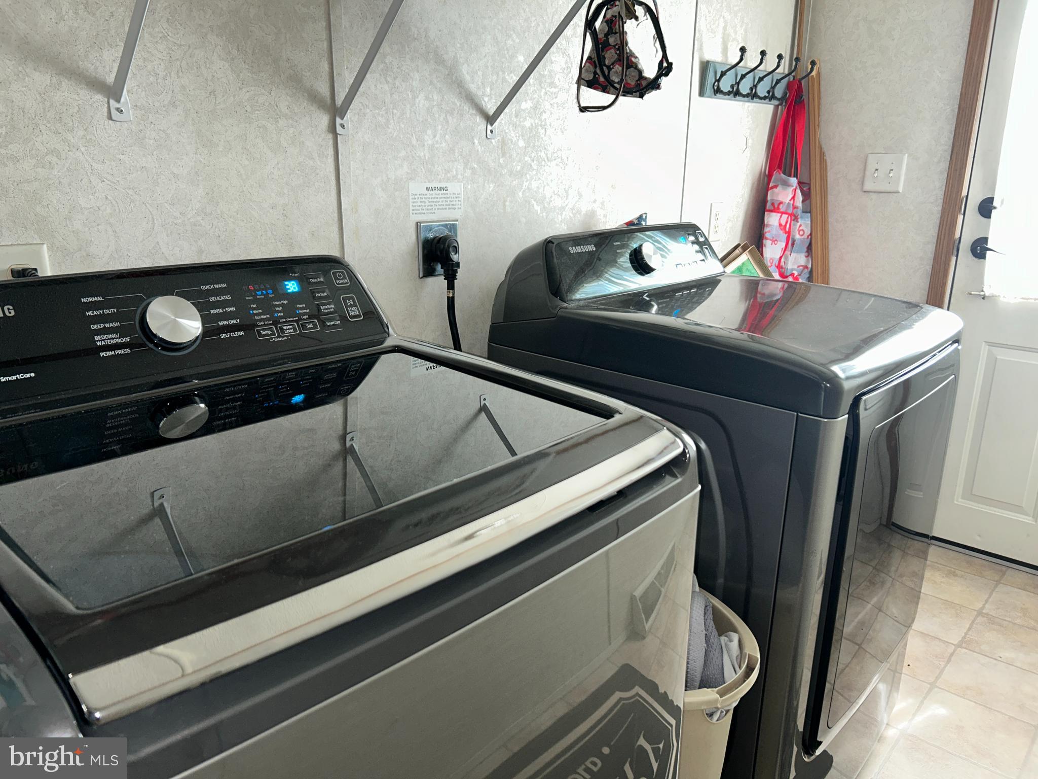 PEPPERMINT WOODS - Residential