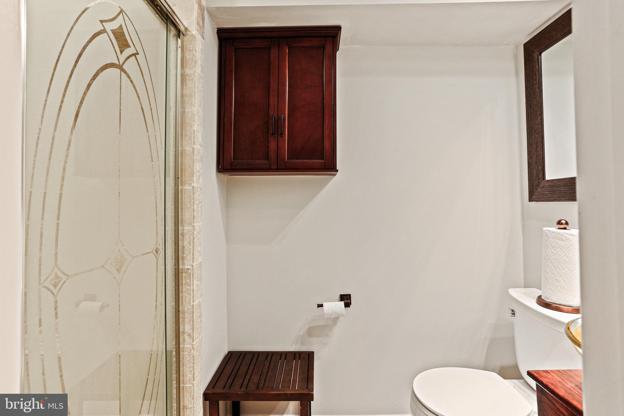 LOCUST POINT - Residential