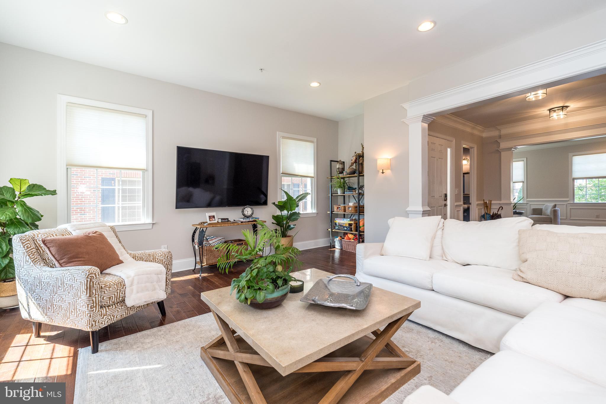 YARDLEY WALK - Residential