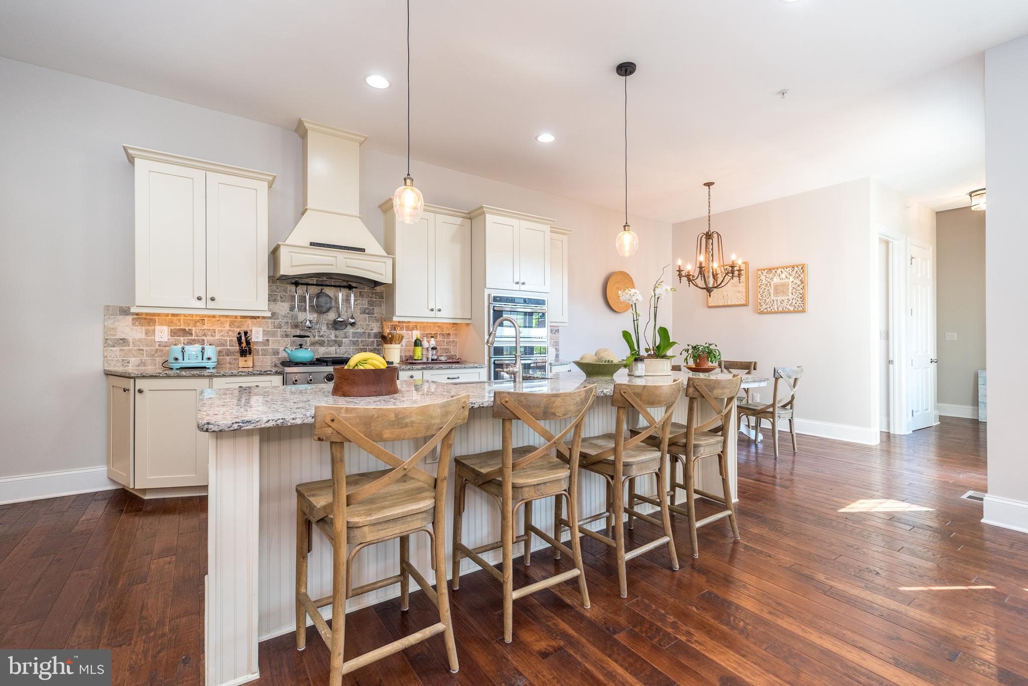 YARDLEY WALK - Residential