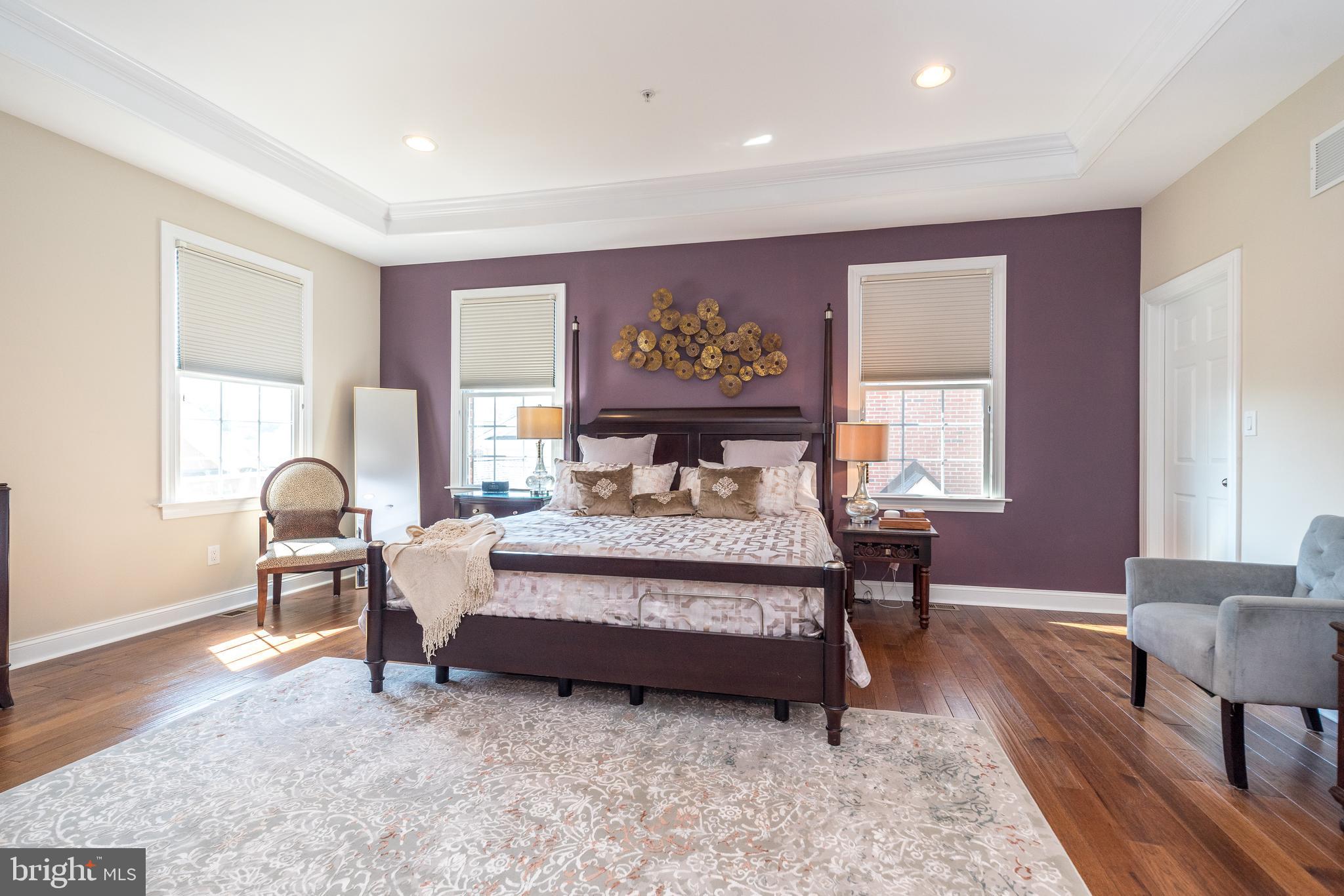 YARDLEY WALK - Residential