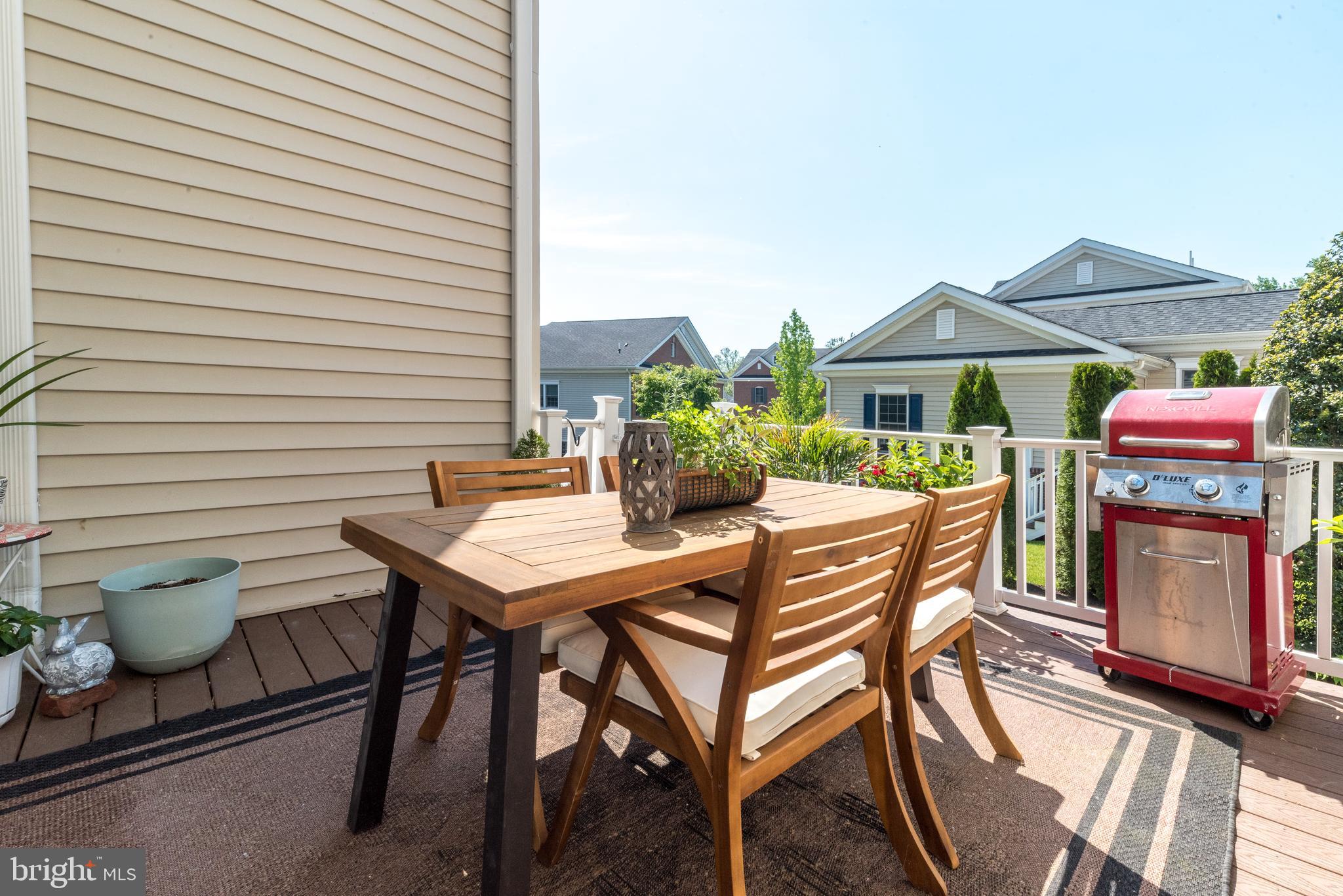 YARDLEY WALK - Residential