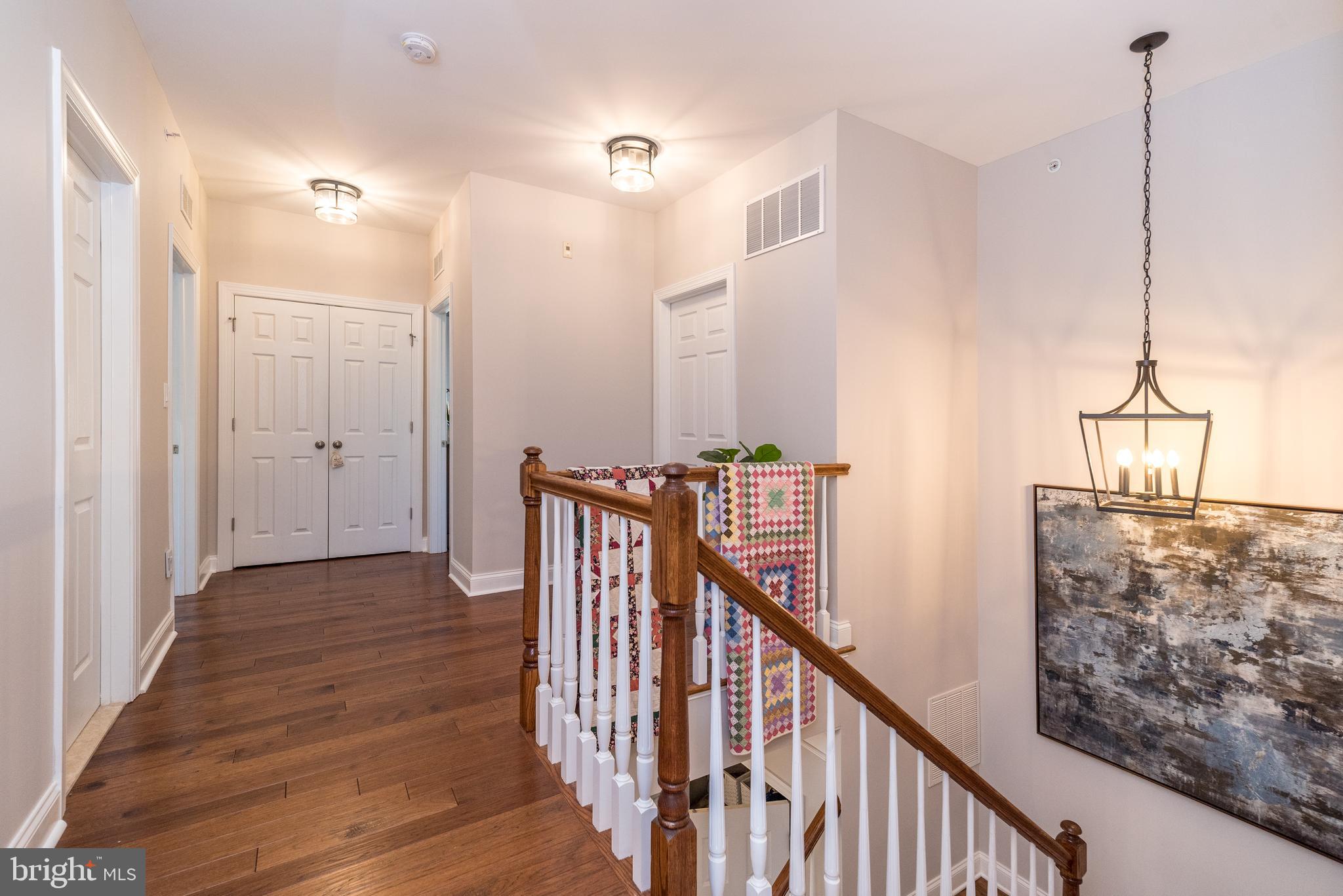 YARDLEY WALK - Residential