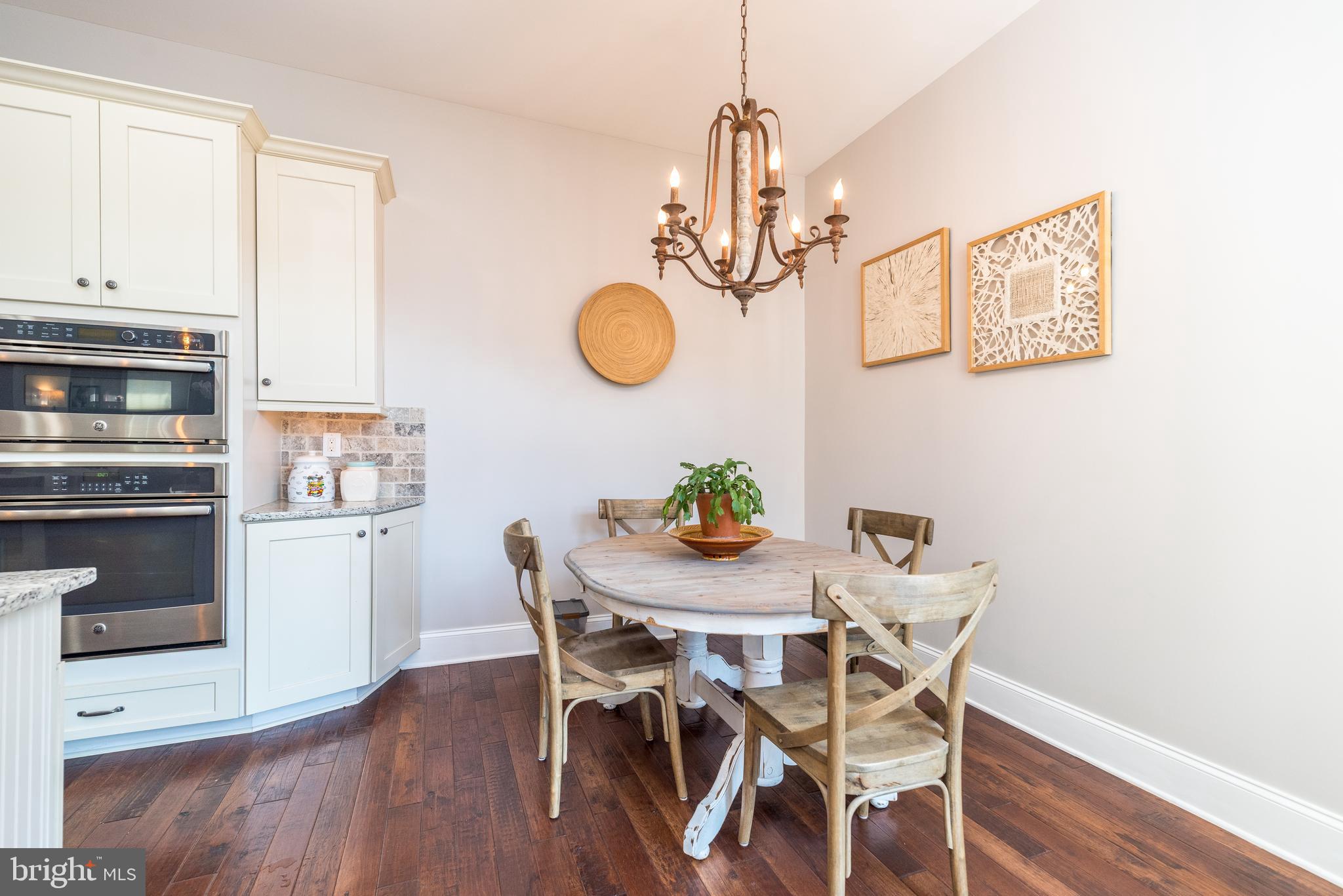 YARDLEY WALK - Residential