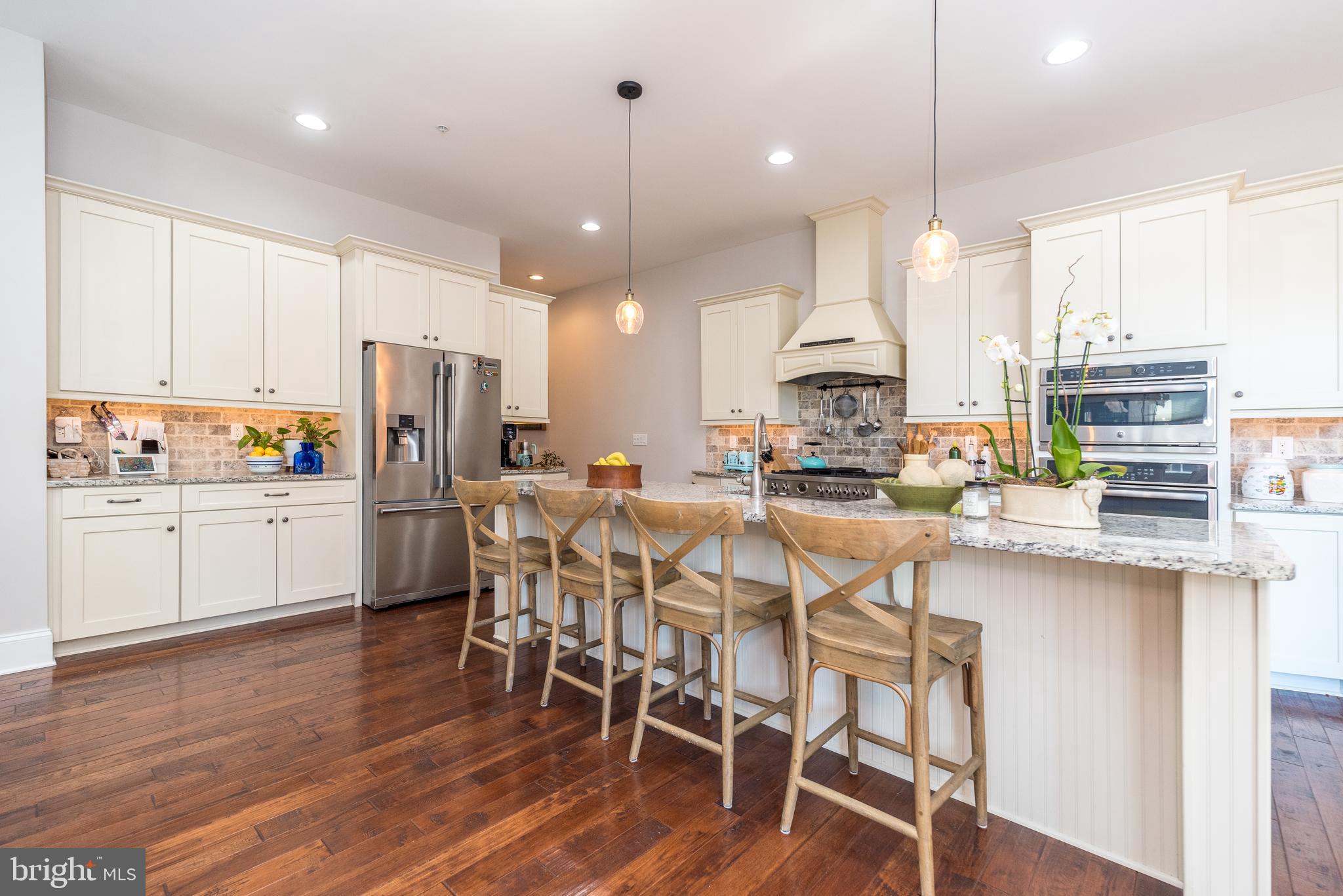 YARDLEY WALK - Residential