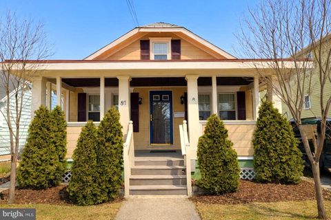 Photo of 81 Elizabeth Avenue, HAMILTON, NJ 08610 (MLS # NJME2073344)
