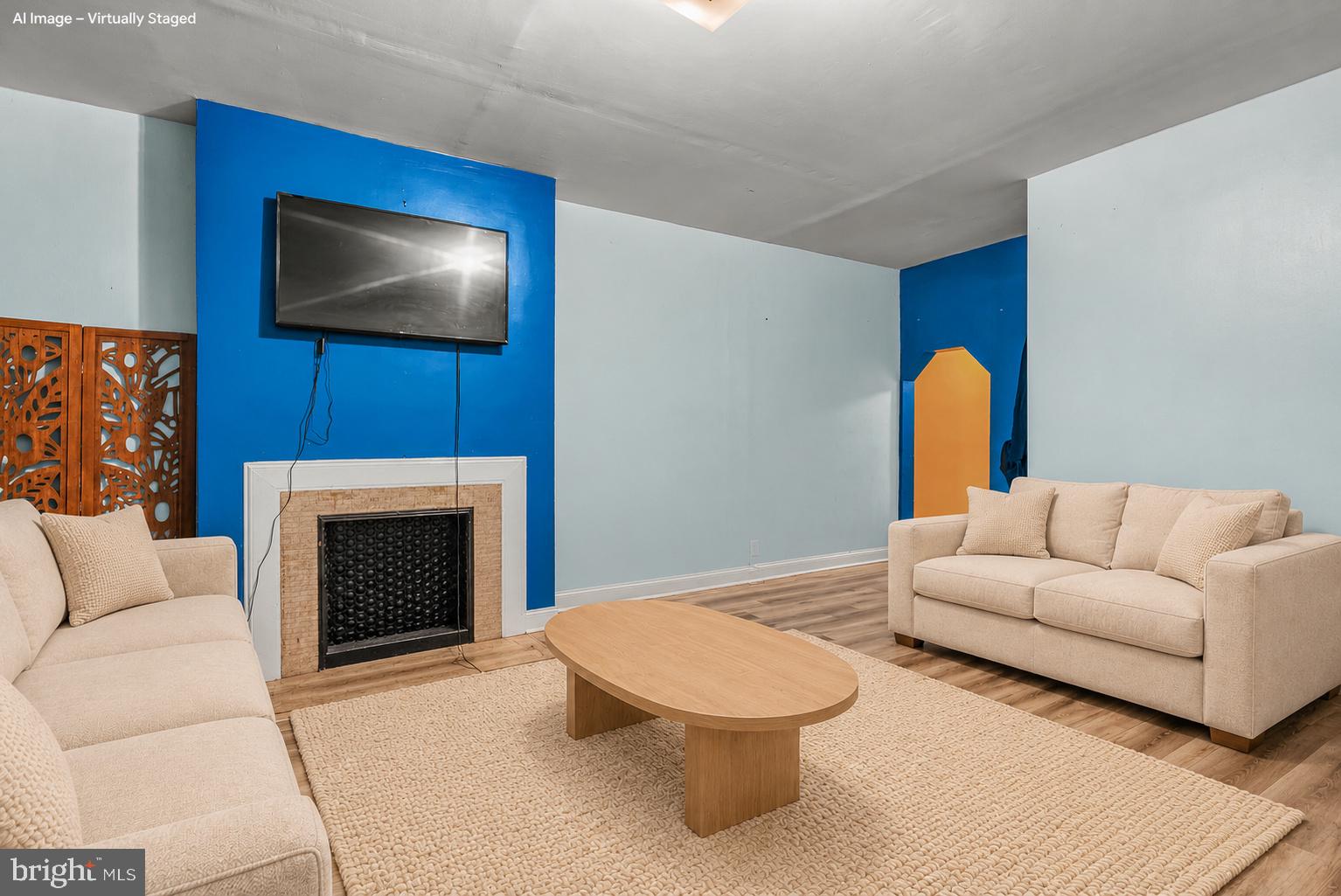 817 WYNNEWOOD ROAD