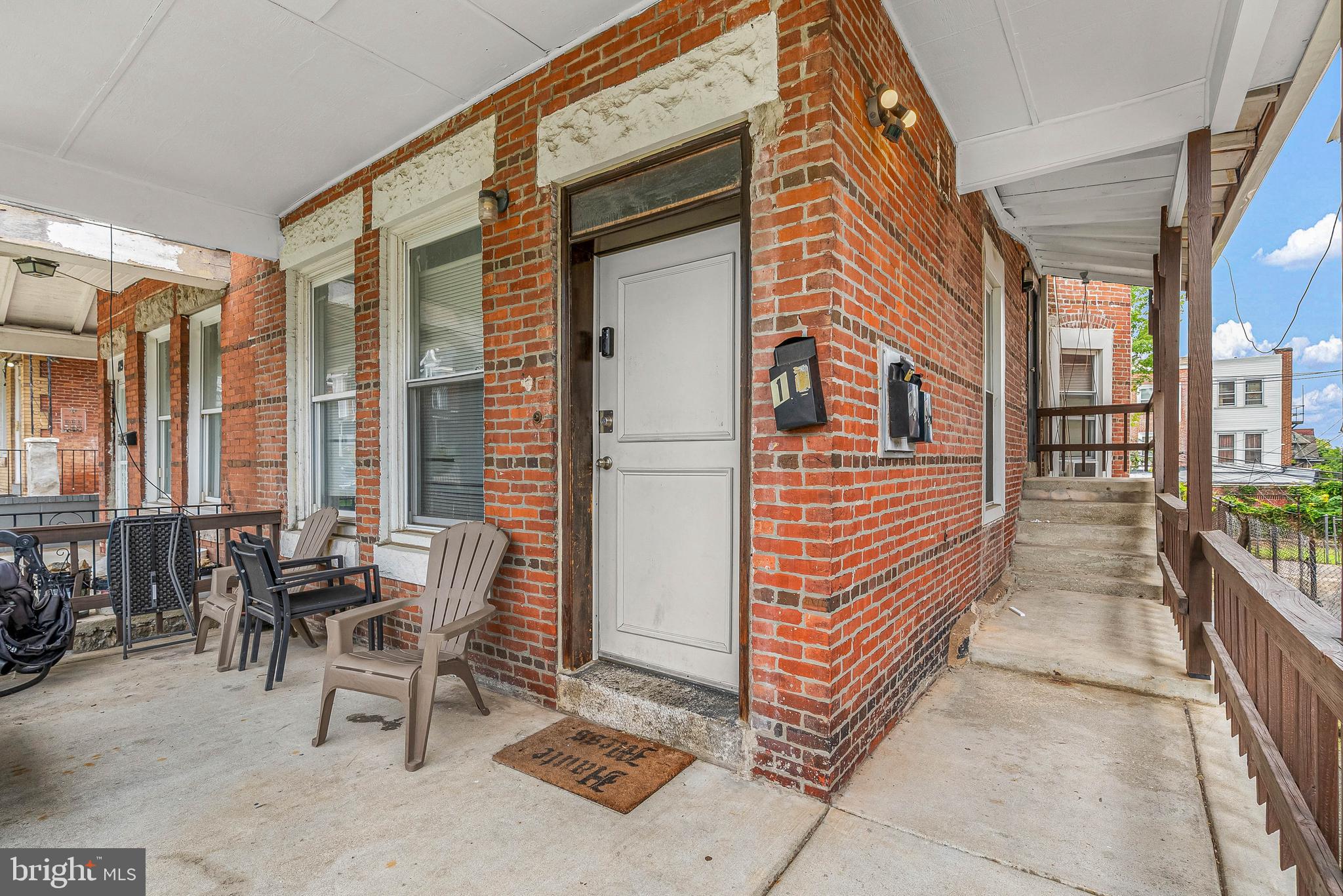 817 WYNNEWOOD ROAD