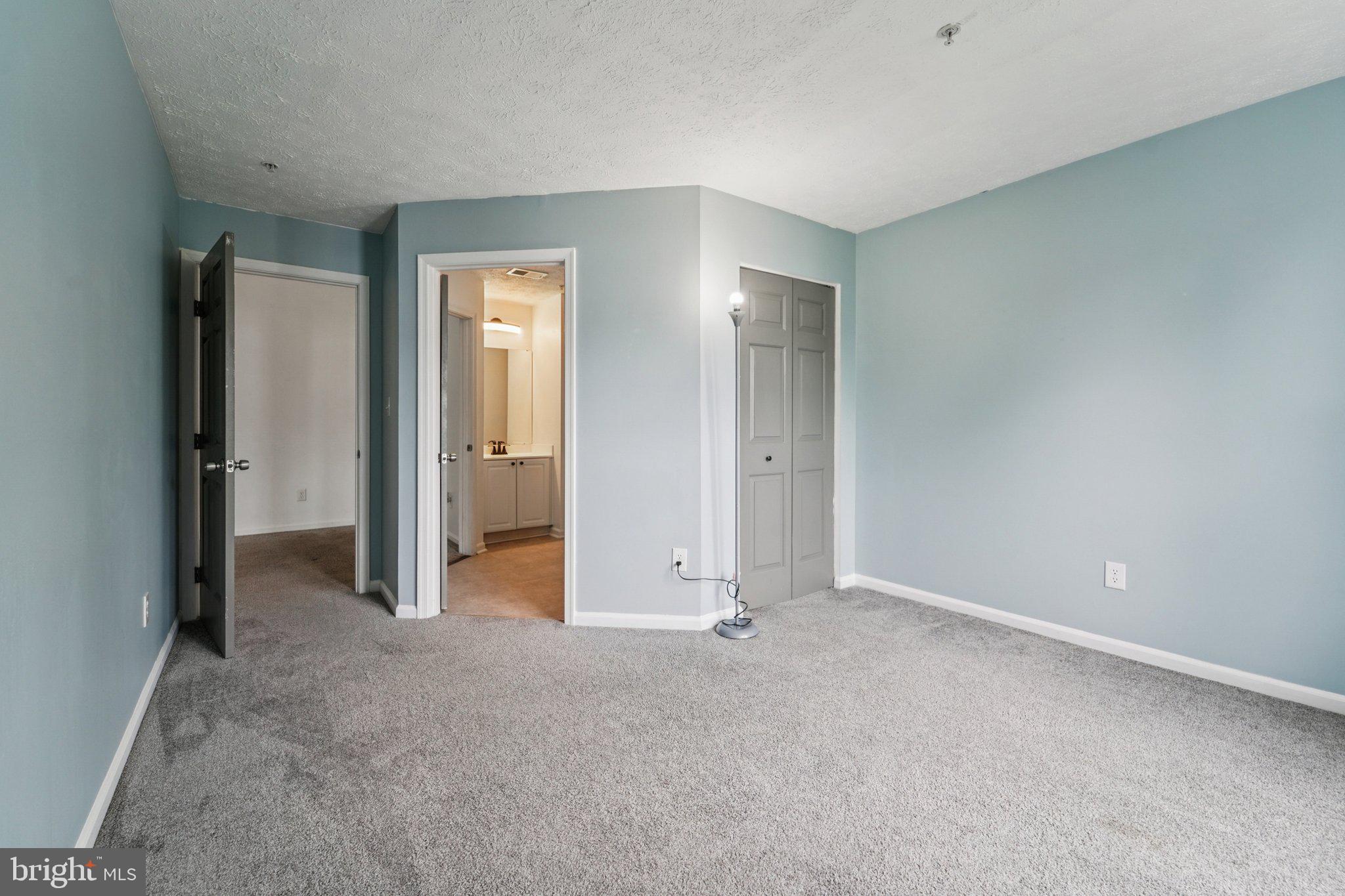 PINEY ORCHARD - Residential