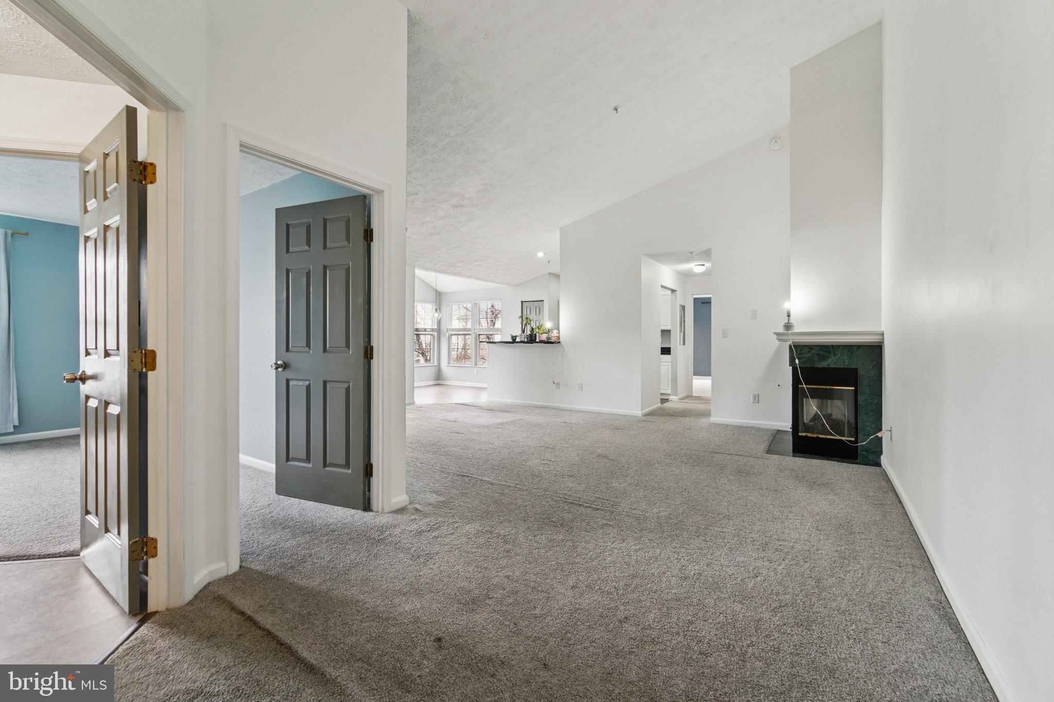 PINEY ORCHARD - Residential