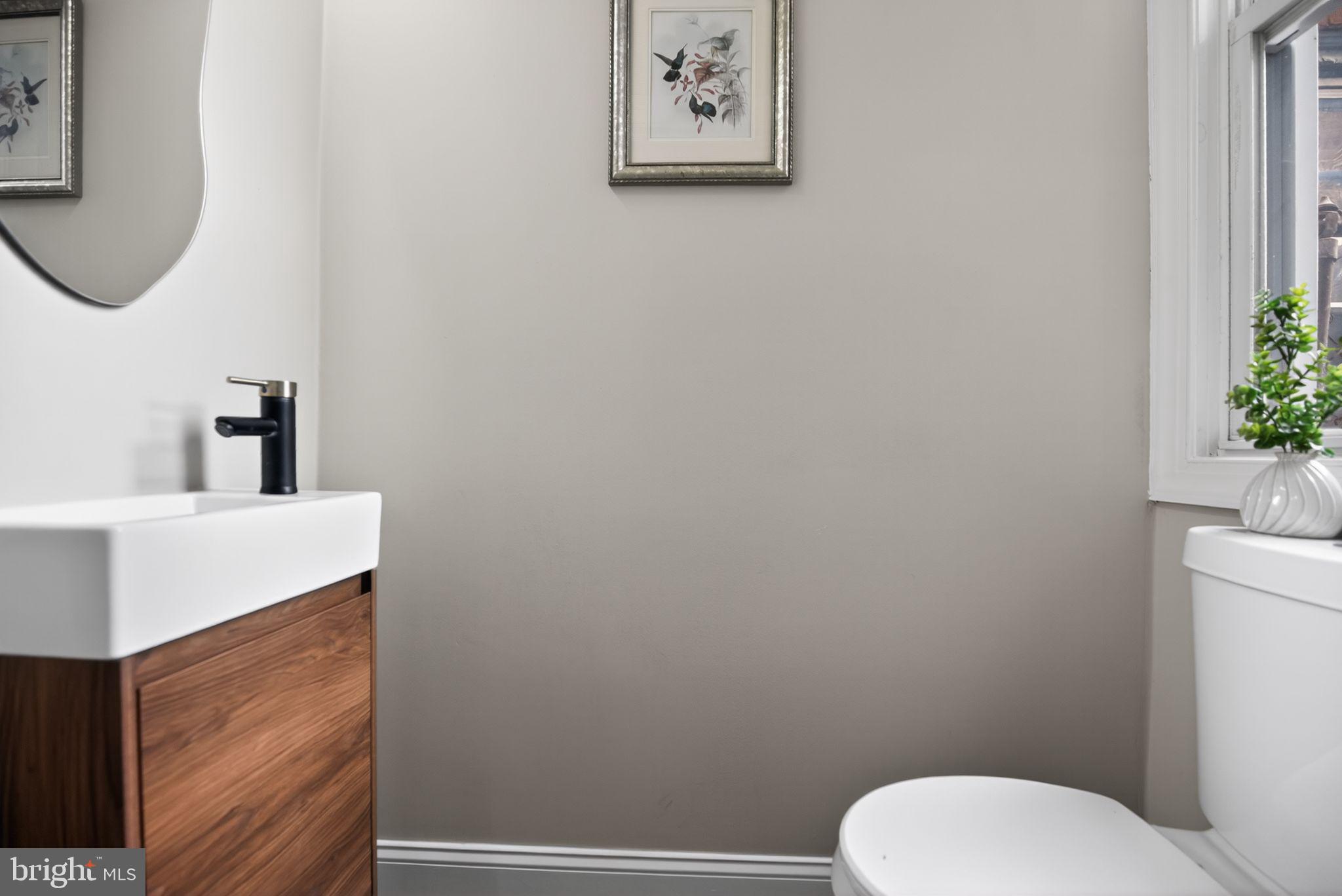 POINT BREEZE - Residential